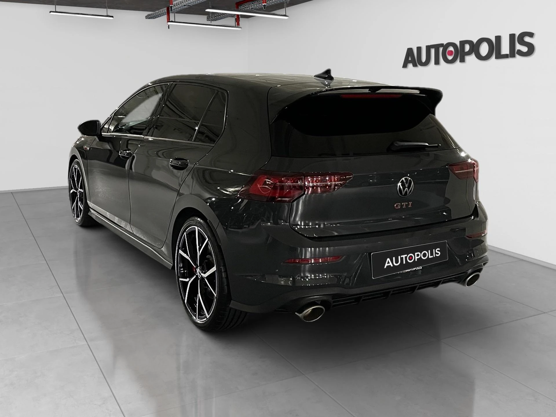 Volkswagen-Golf-image-18