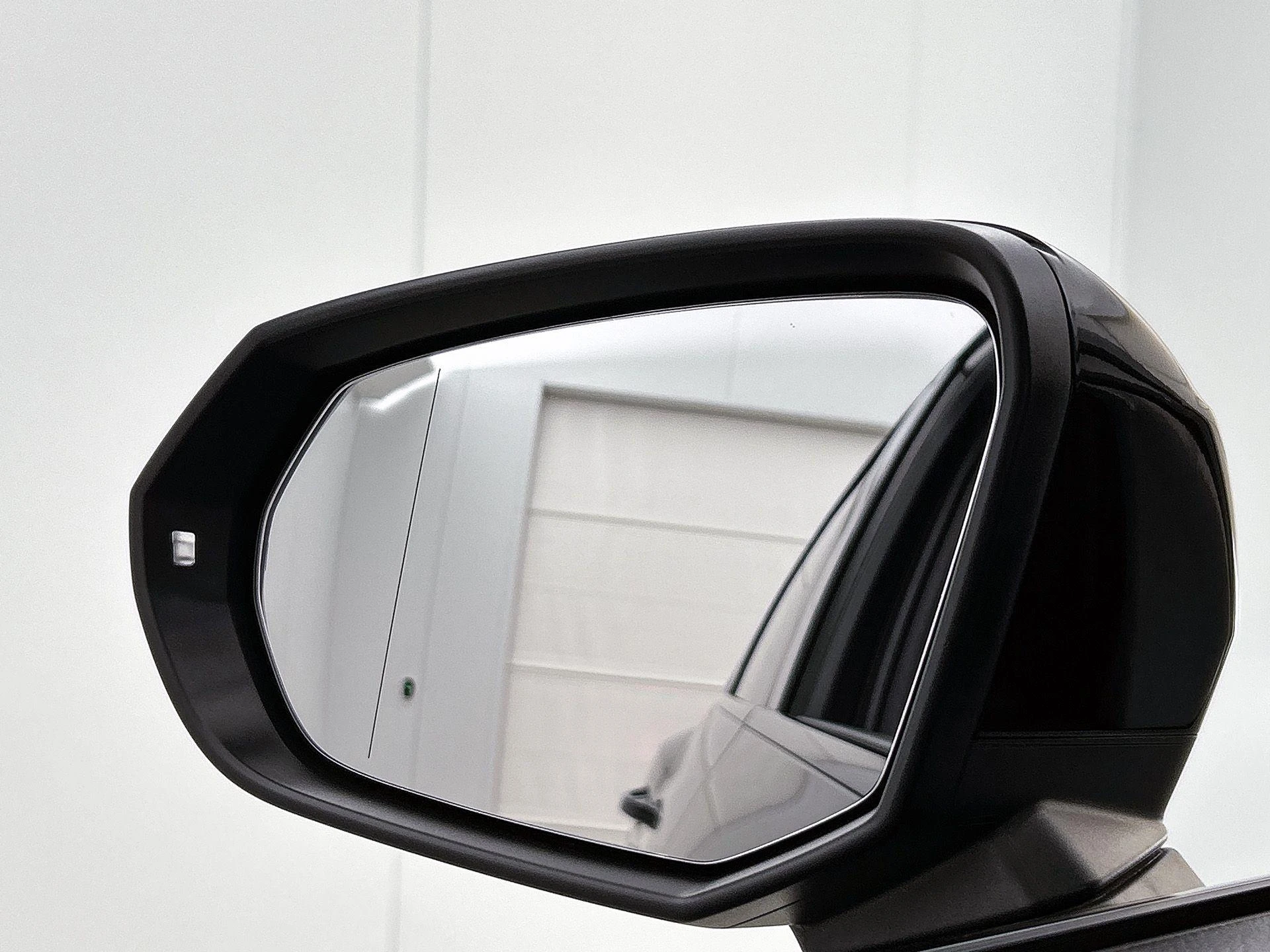 Audi-Q3-image-23