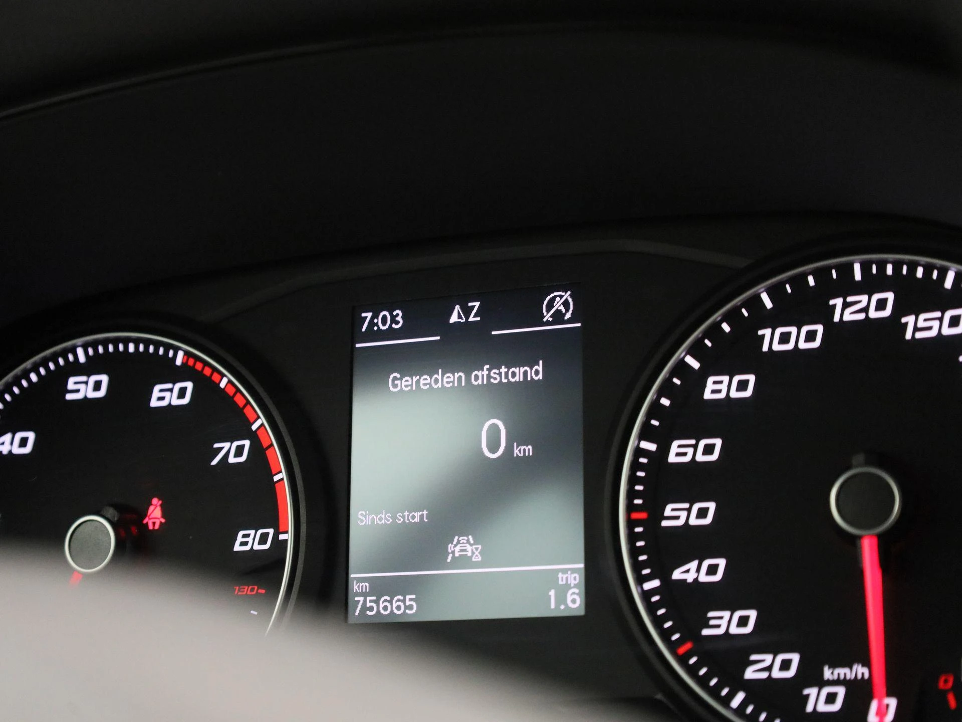SEAT-Arona-image-26