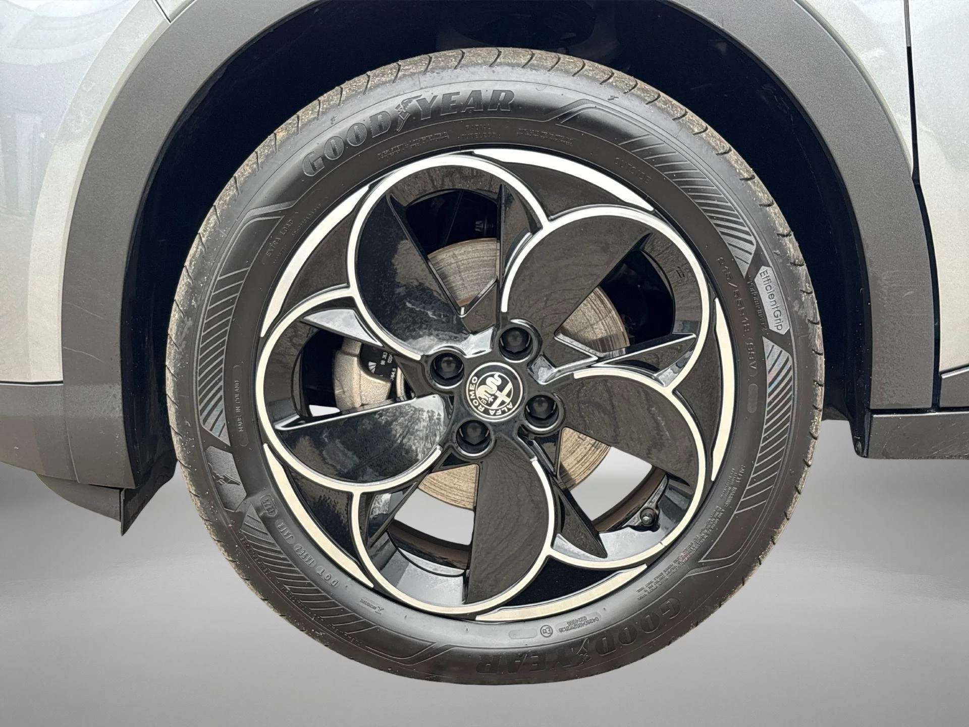 Alfa Romeo Junior Elettrica 54 kWh