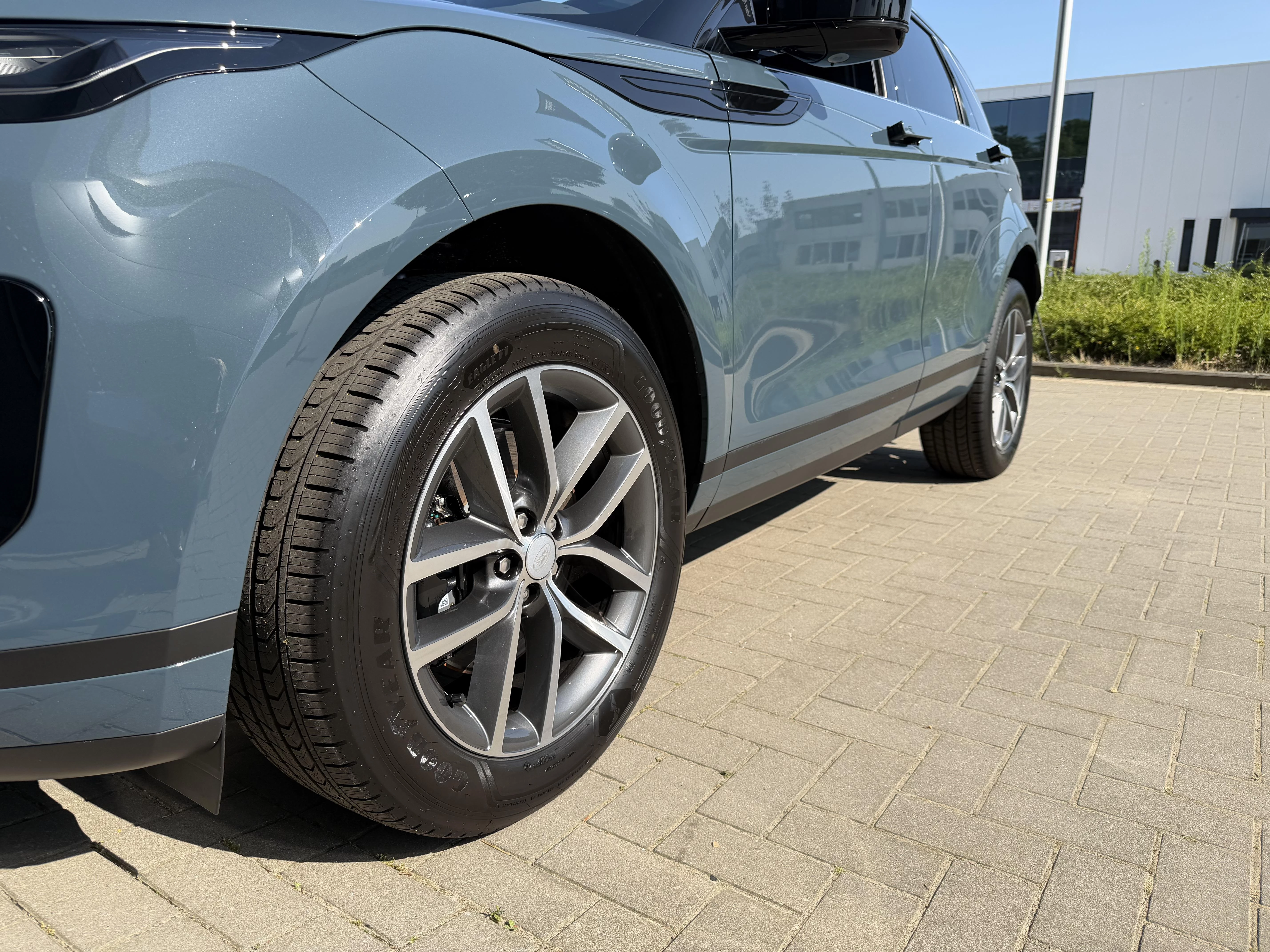 Land Rover Range Rover Evoque P160 S FWD Auto. 26.5MY