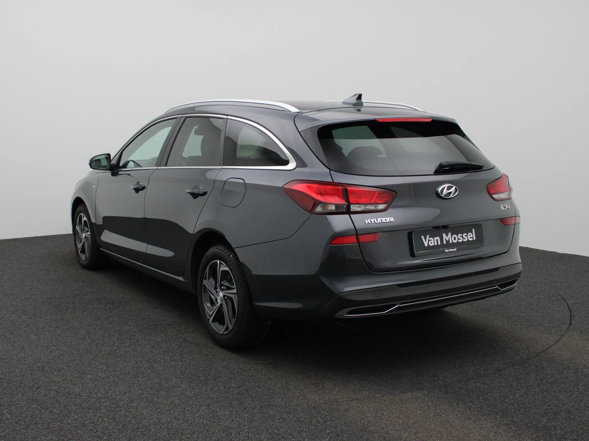 Hyundai-i30-image-1