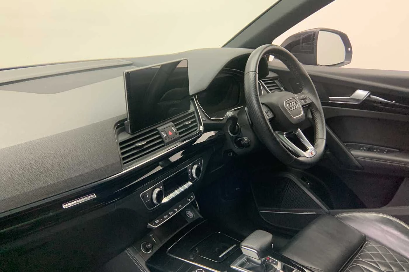Audi-Q5-image-11