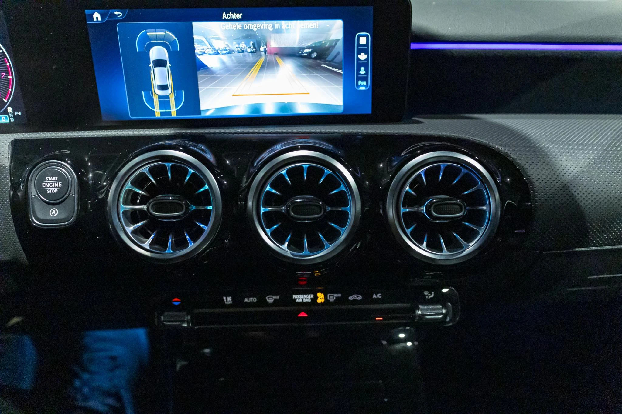 Mercedes-Benz-A-Klasse-image-15