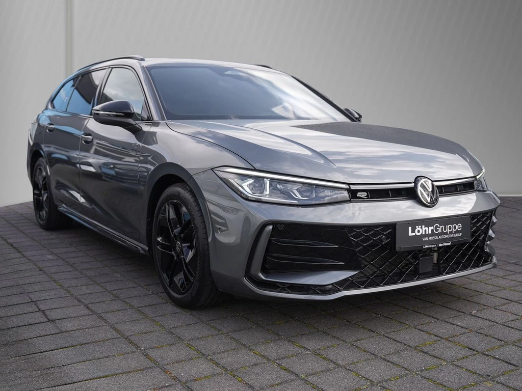 Volkswagen Passat Variant 2.0 TDI DSG 4Motion R-Line /AHK