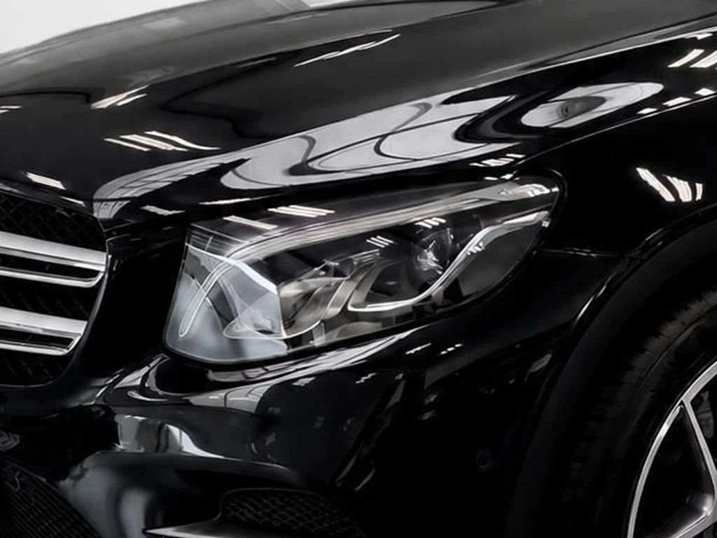Mercedes-Benz-GLC 250-image-3