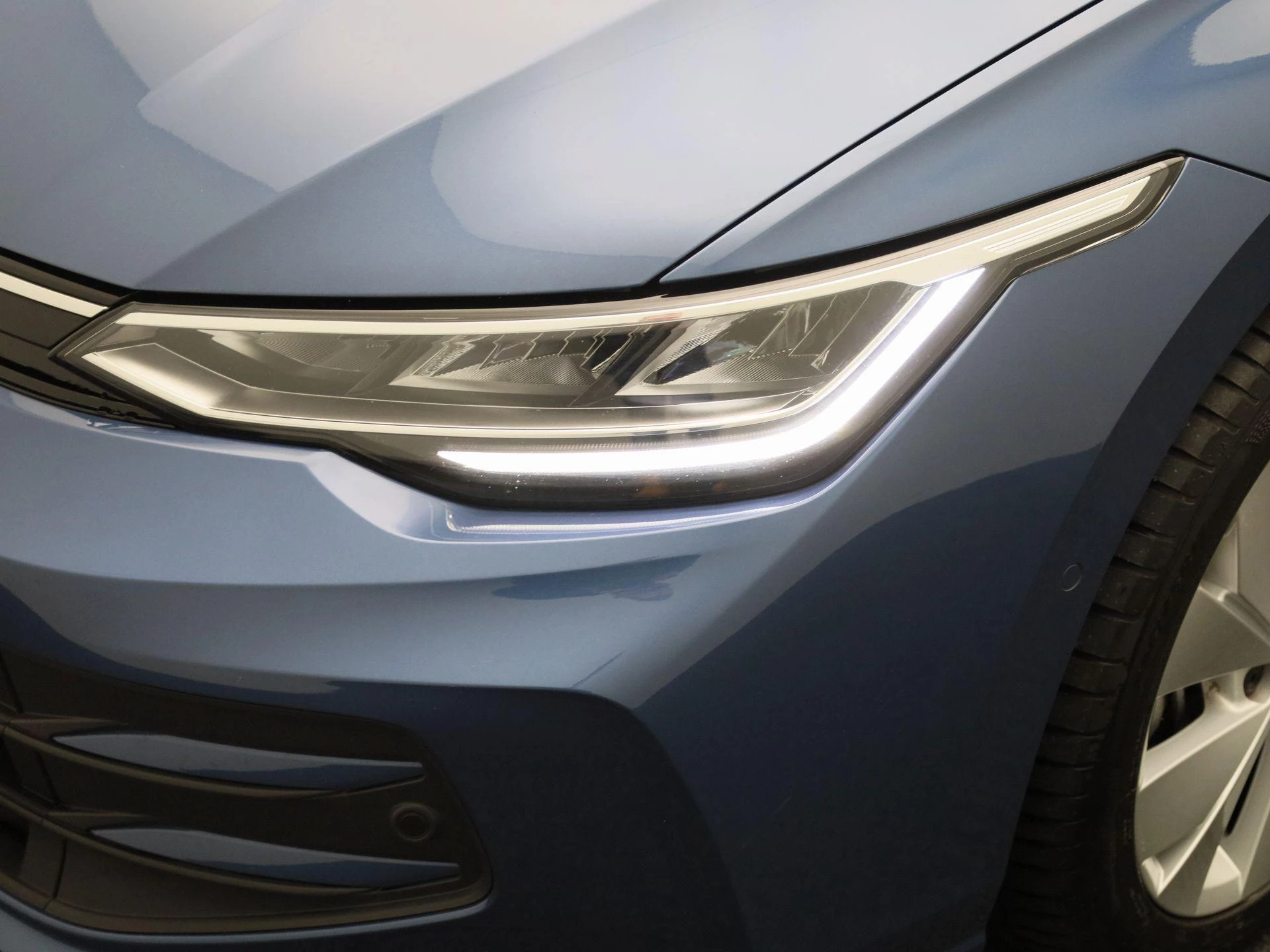 Volkswagen-Golf-image-15