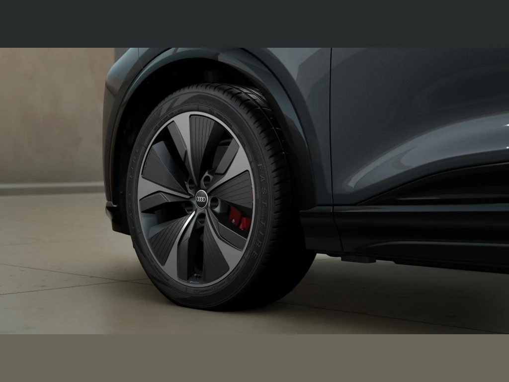 Audi Q6 e-tron UPE 95.235 performance S line Pano AHK