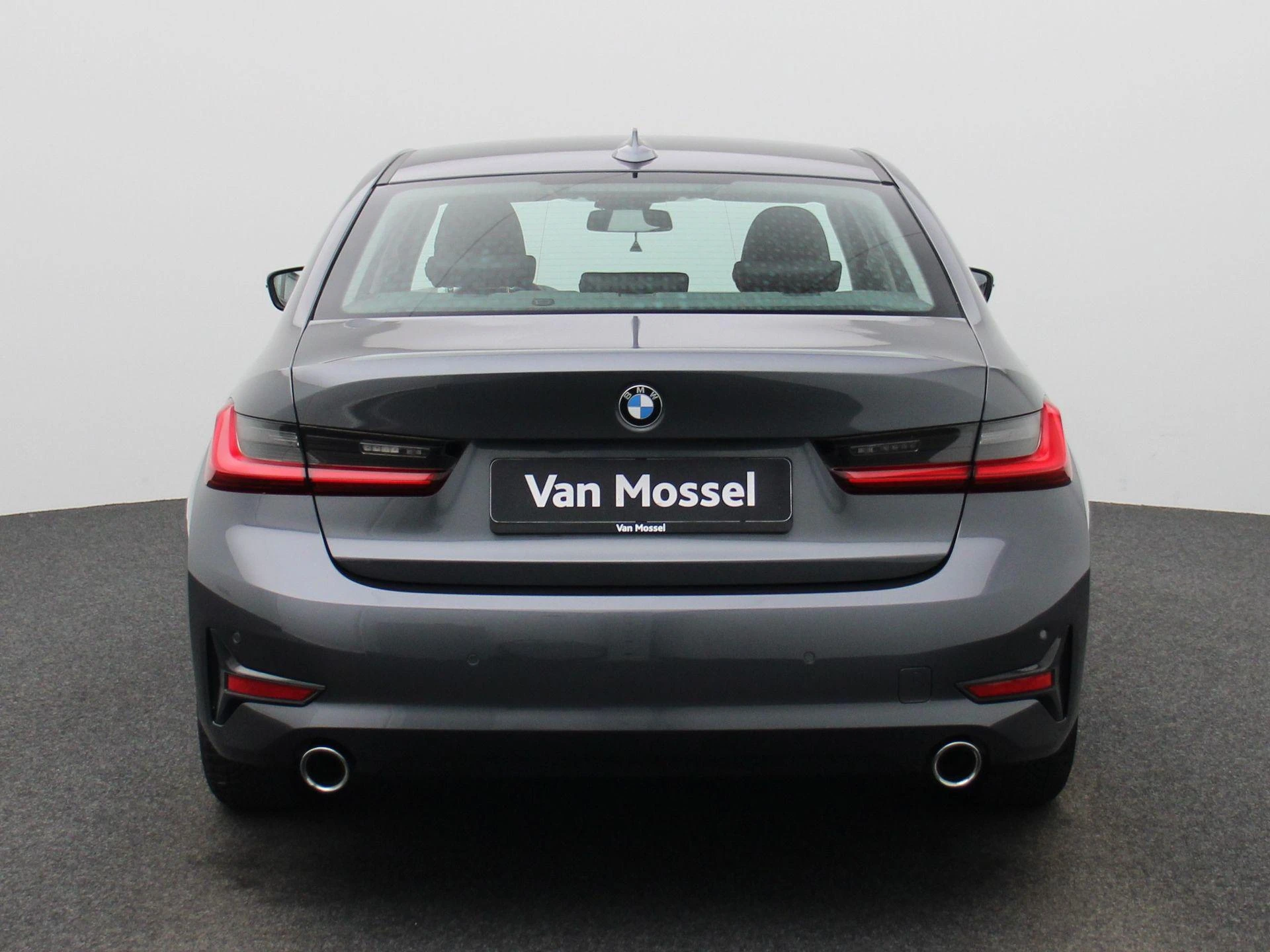 BMW-3 Reeks-image-4