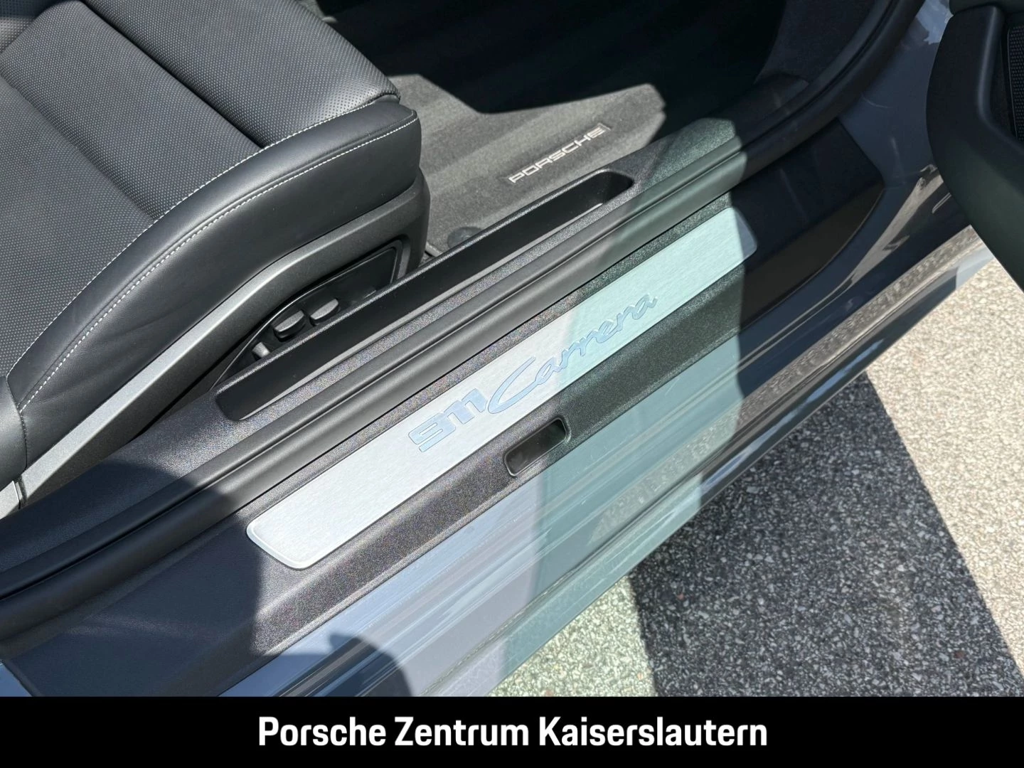 Porsche 911 992 Carrera Sportabgasanlage BOSE 21-Zoll carrera s
