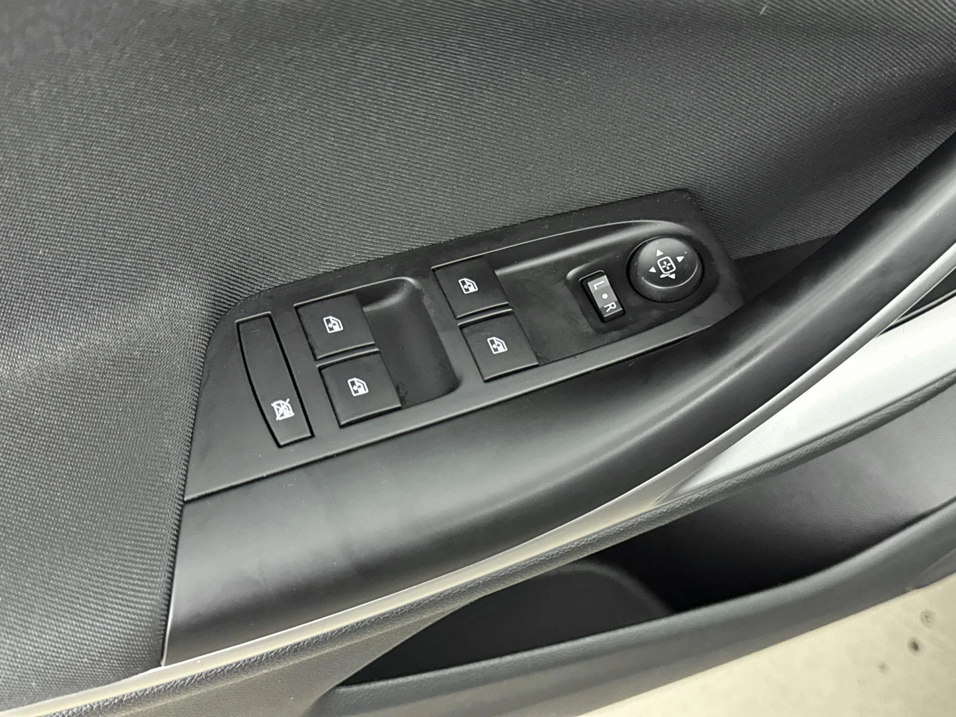 Opel-Astra-image-13