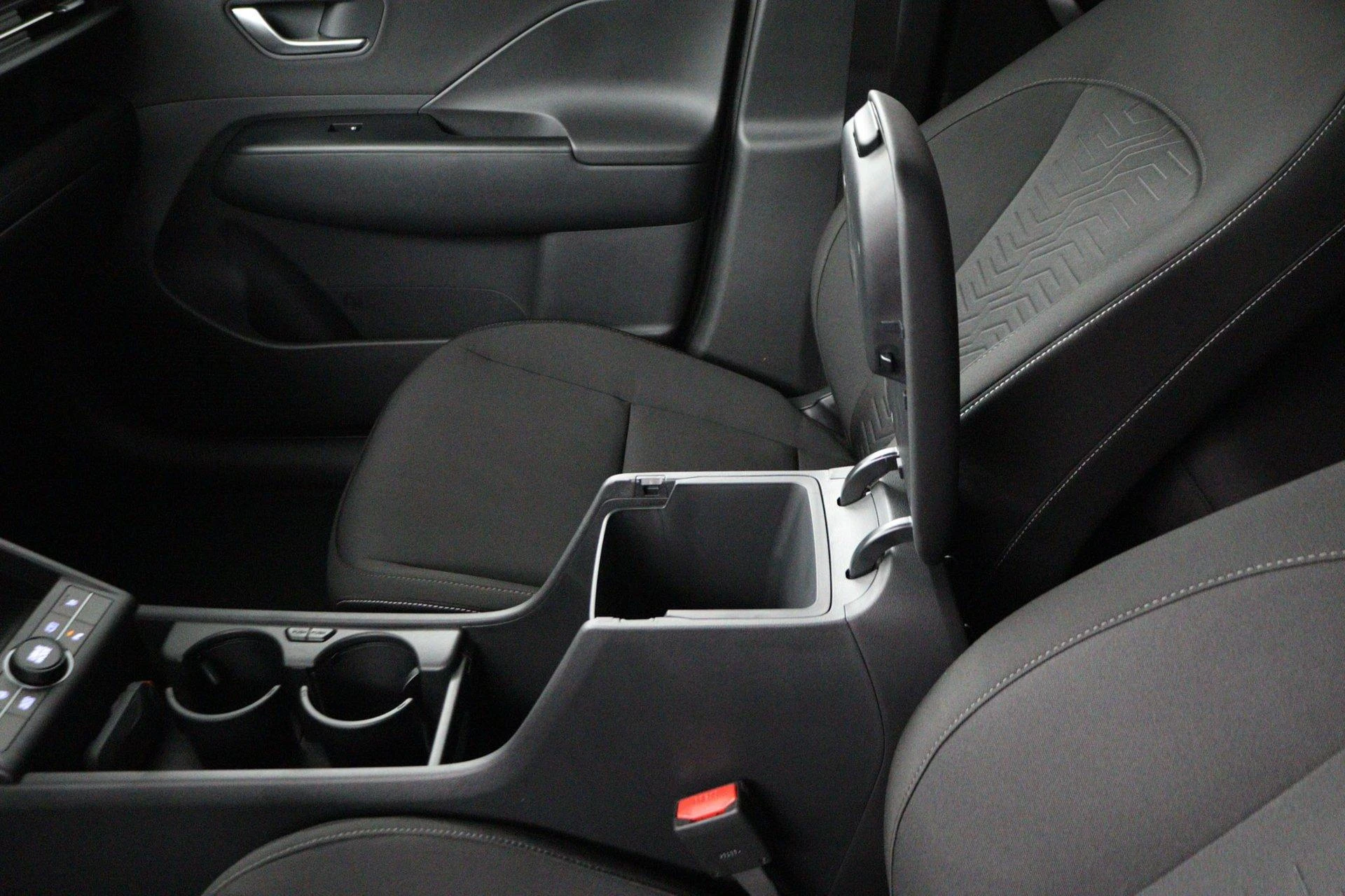 Hyundai-Kona-image-62