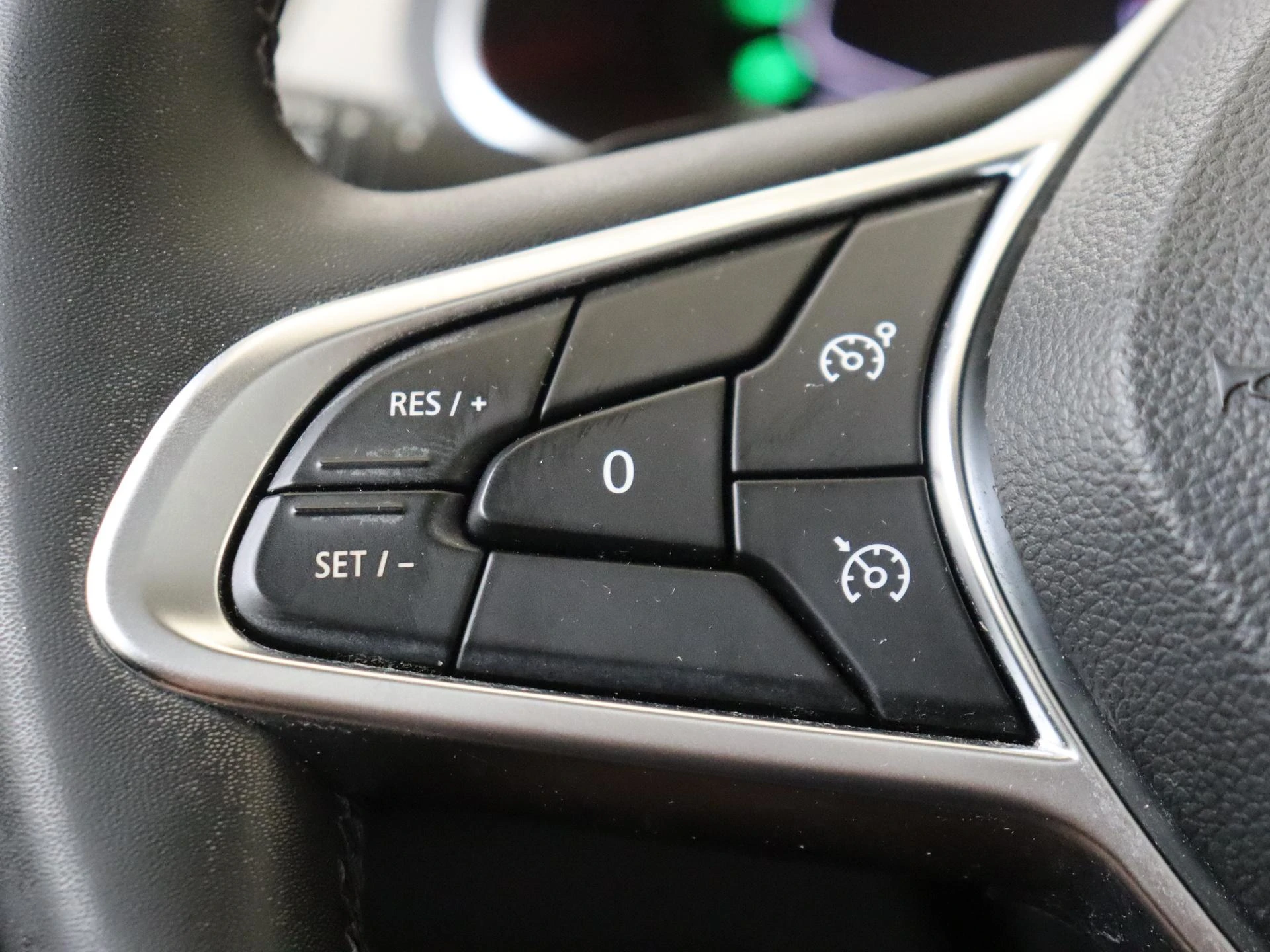 Renault-Captur-image-14