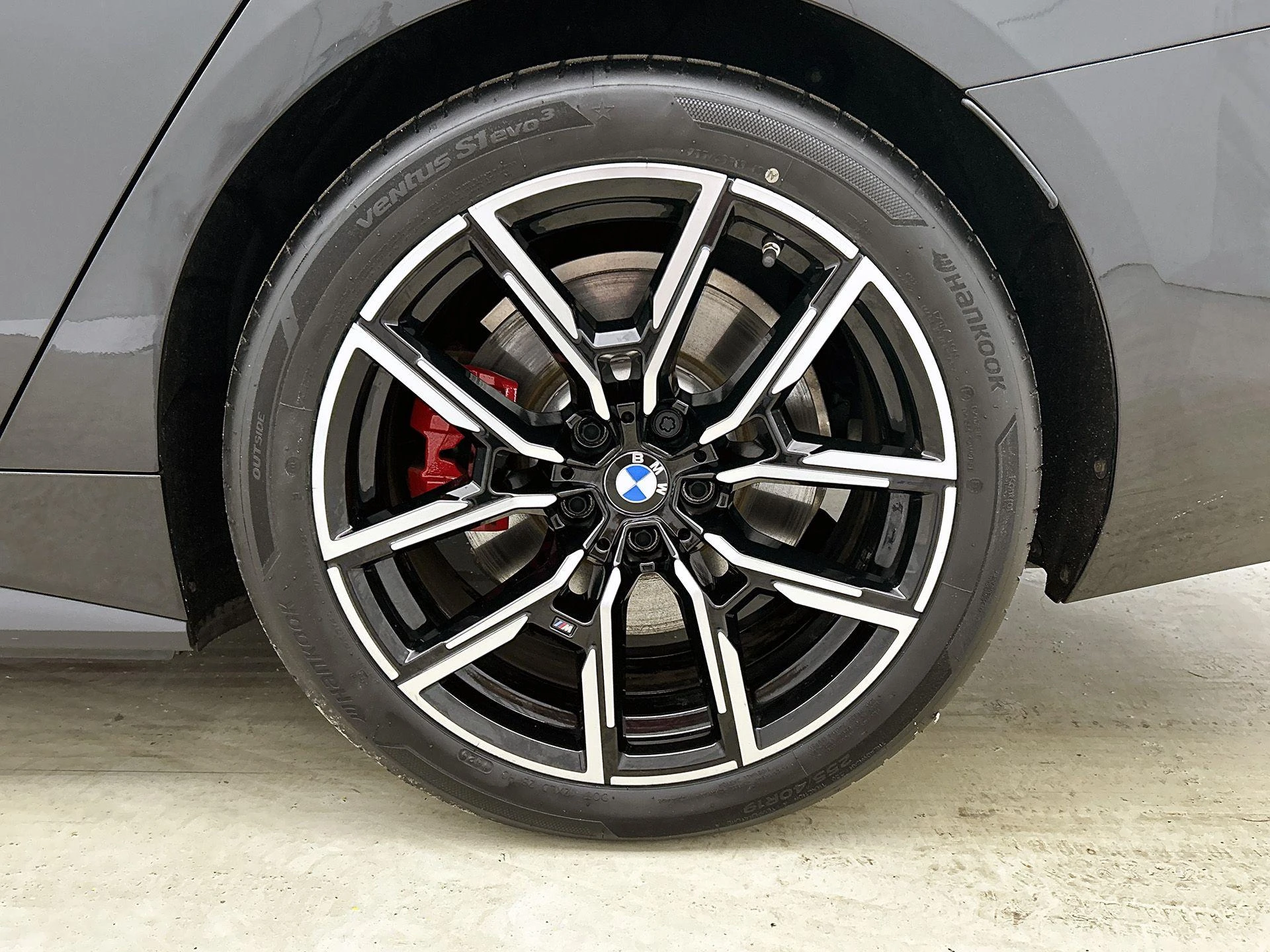 BMW i4 eDrive40 84 kWh