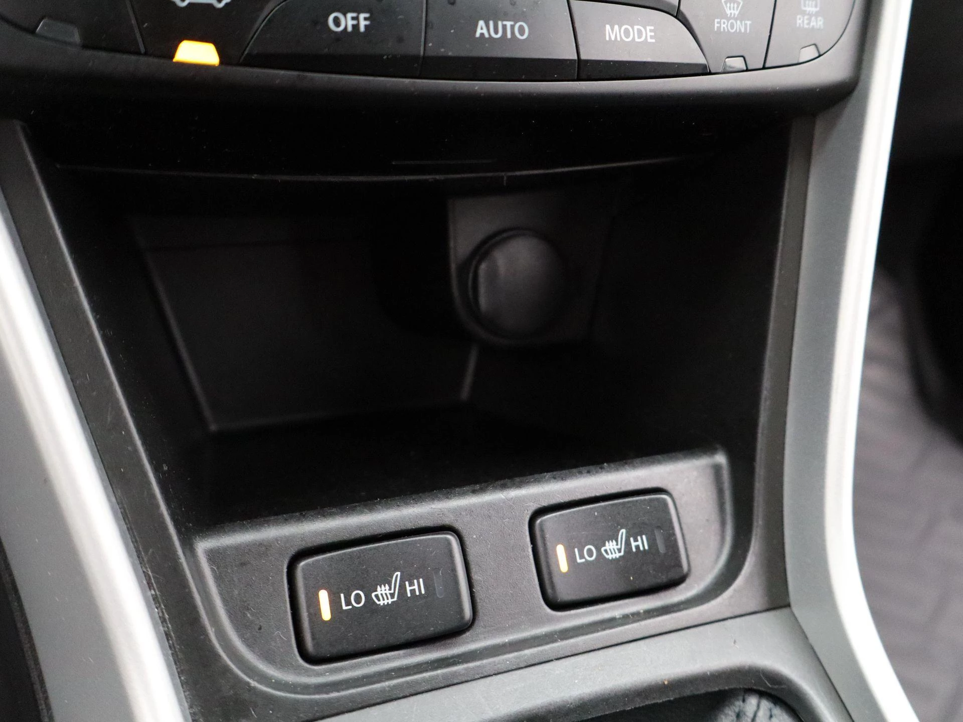 Suzuki-S-Cross-image-31