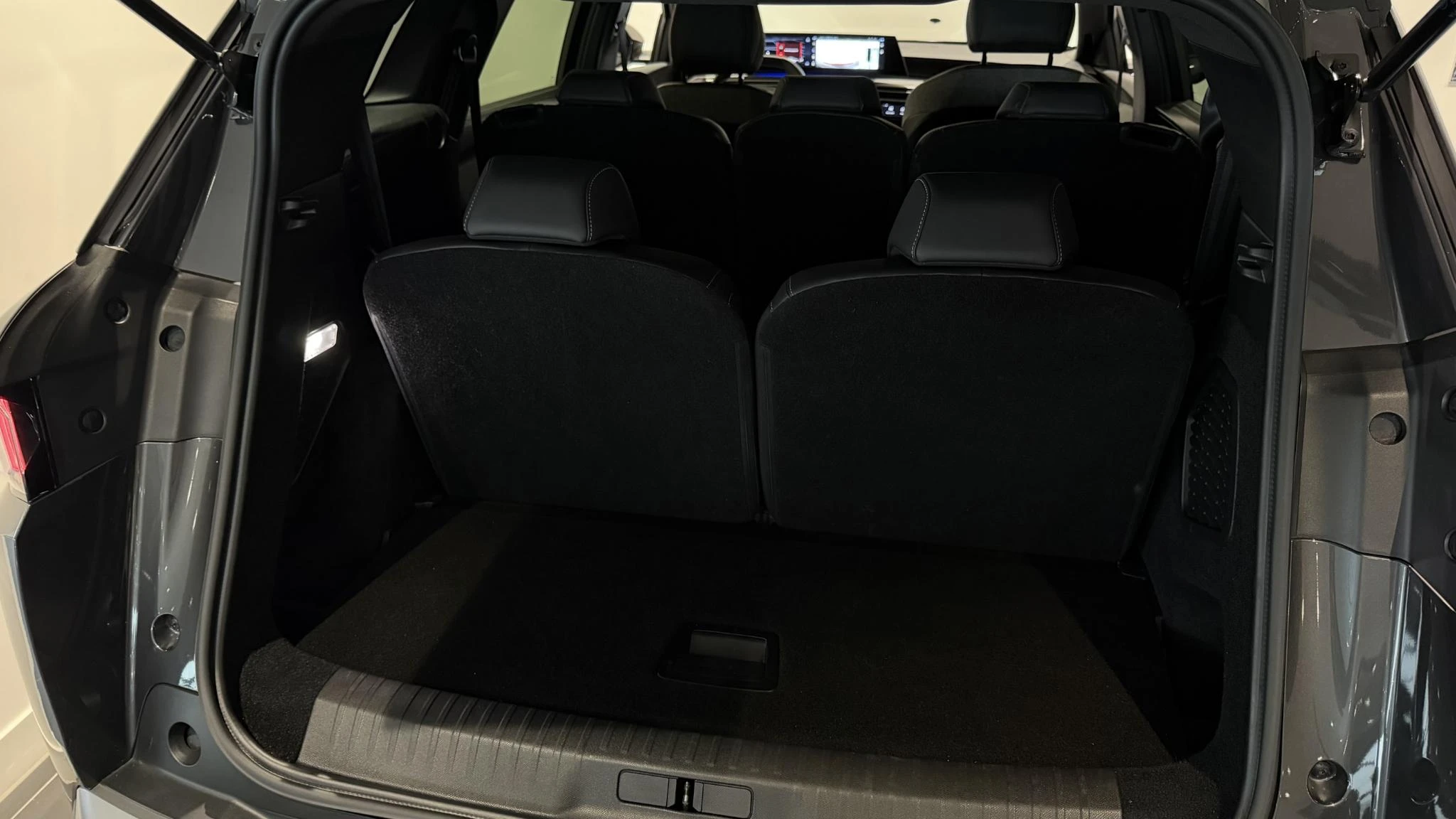 Peugeot-5008-image-16