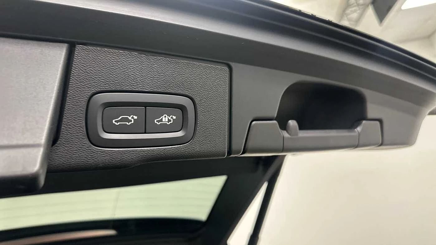 Volvo-XC60-image-15