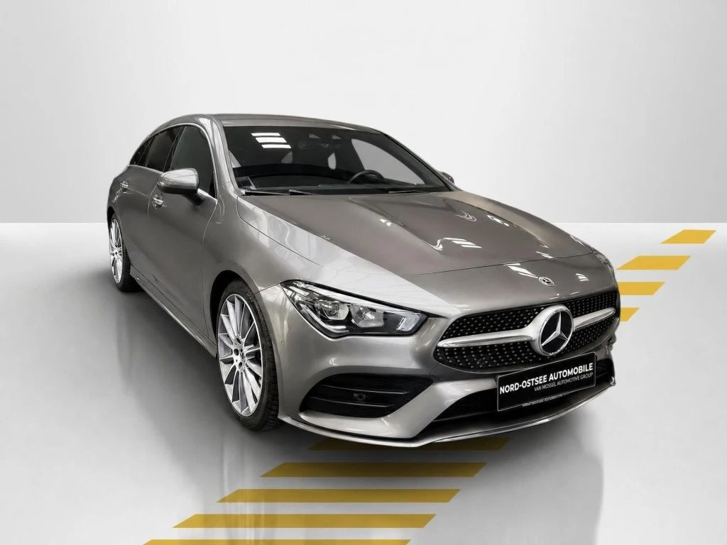 Mercedes-Benz-CLA 180-image-17