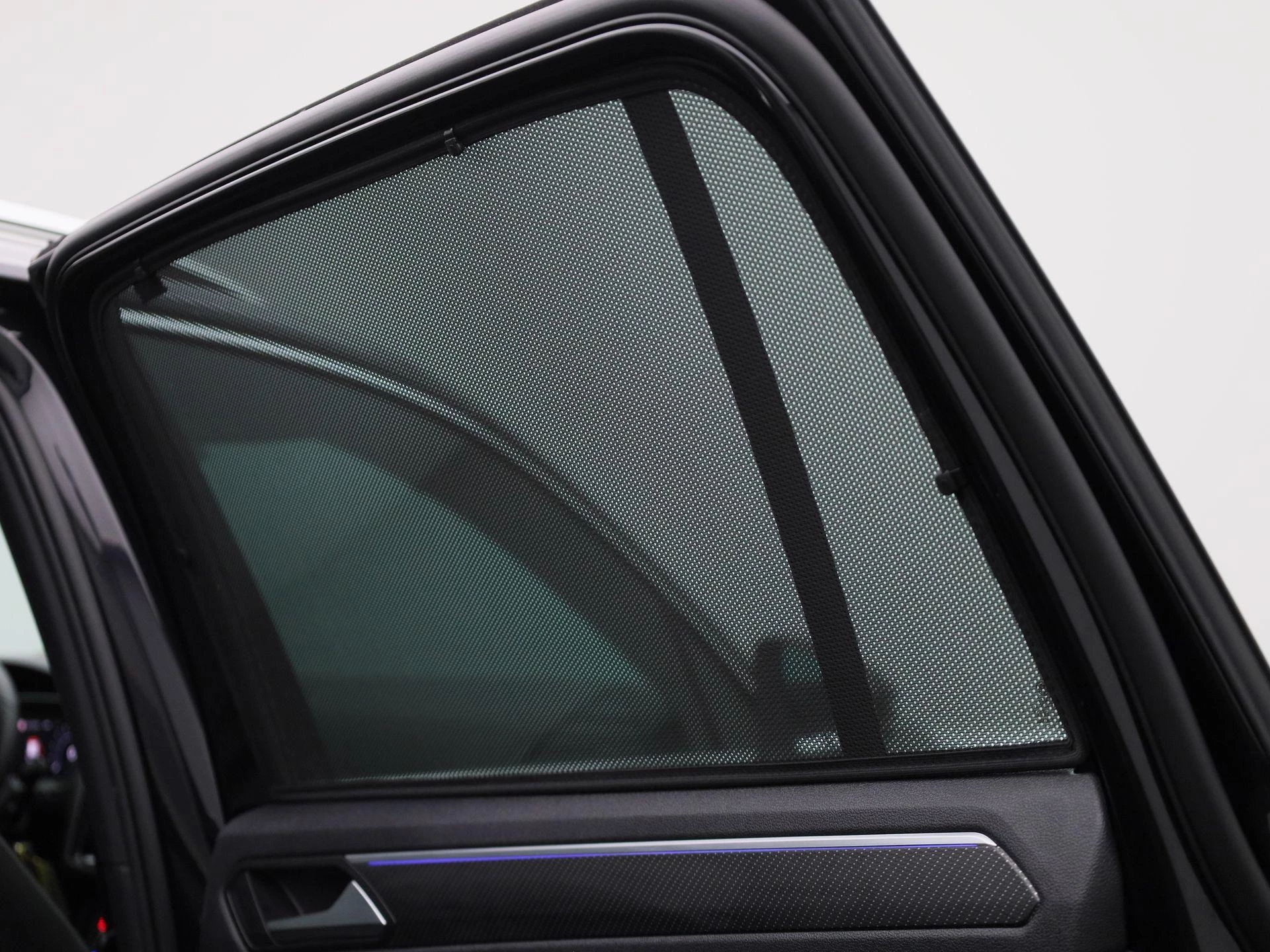 Volkswagen-Tiguan-image-40