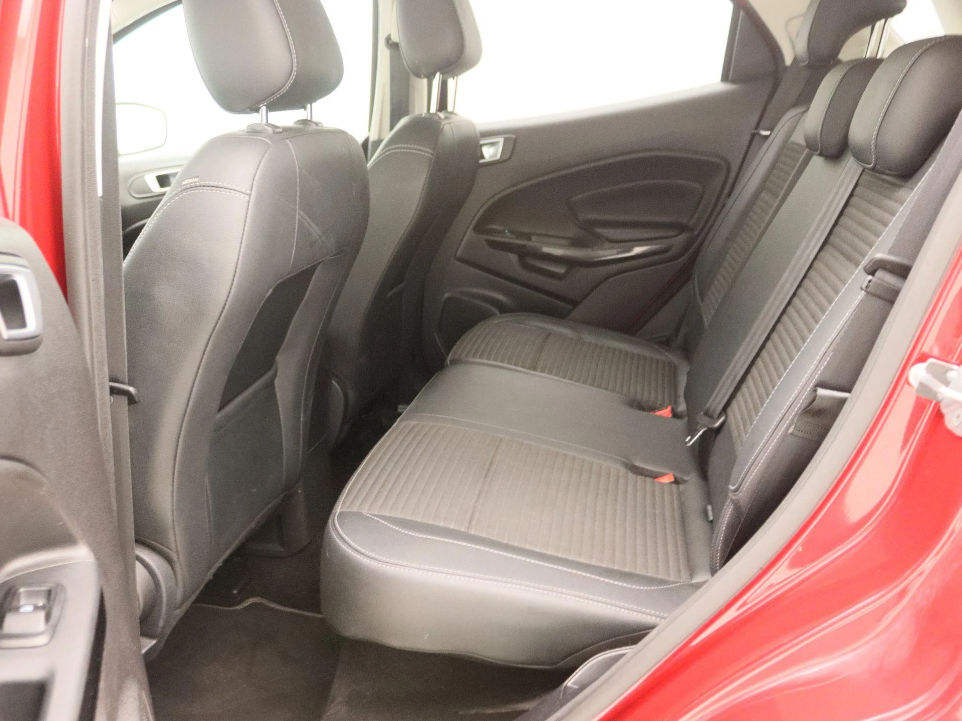 Ford-EcoSport-image-12