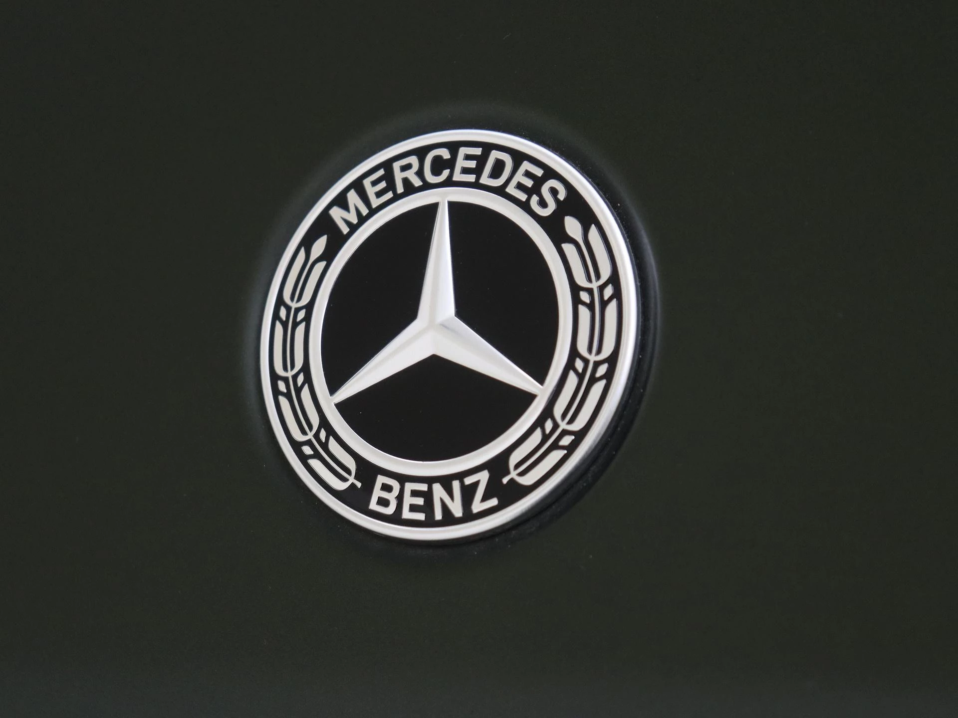 Mercedes-Benz-G-Klasse-image-30