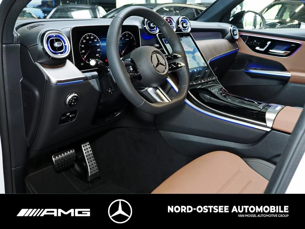 Mercedes-Benz GLC 200 d 4M AMG NIGHT PANO AHK DISTRONIC 360° AMG Line