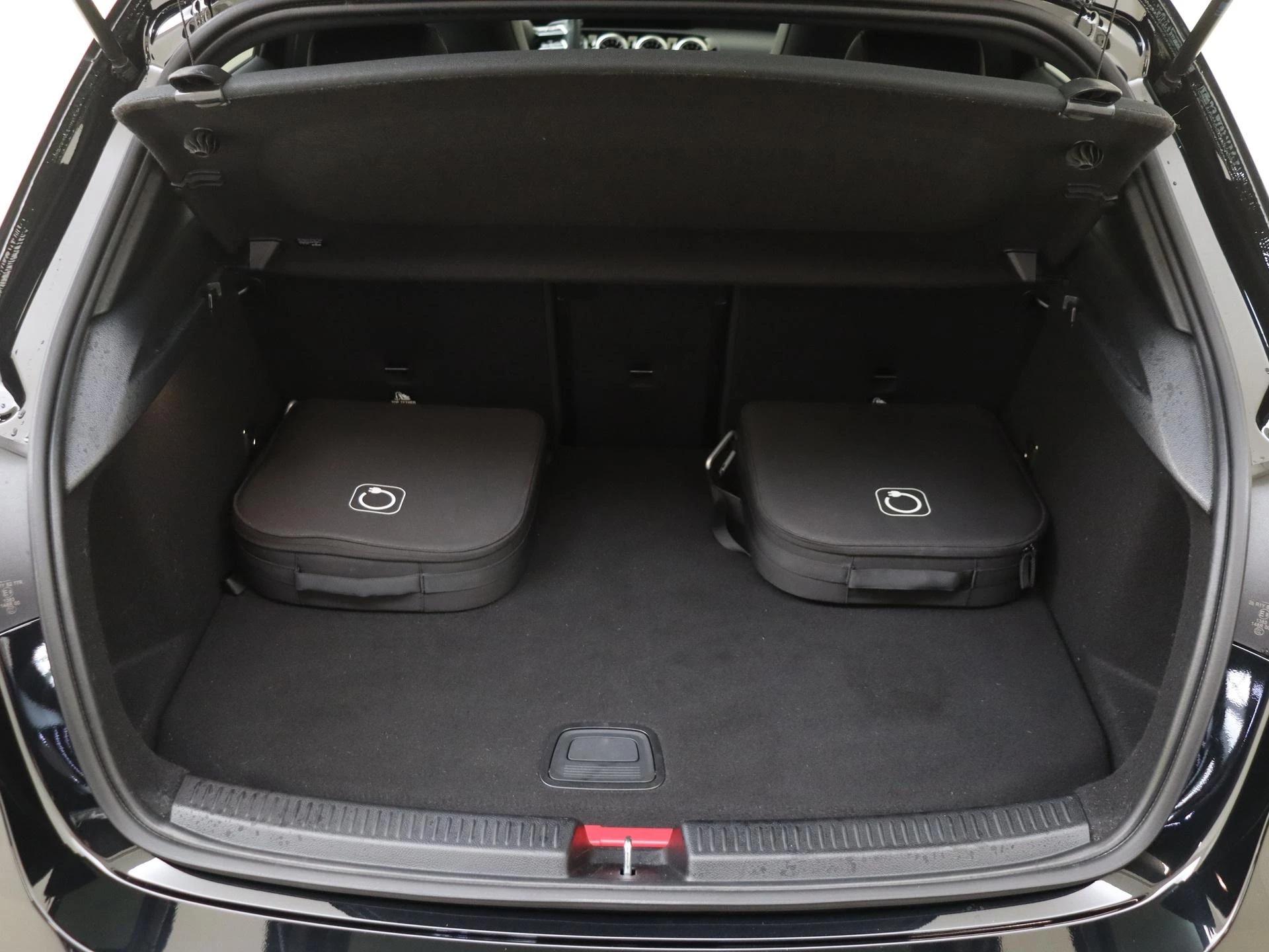 Mercedes-Benz-A-Klasse-image-37