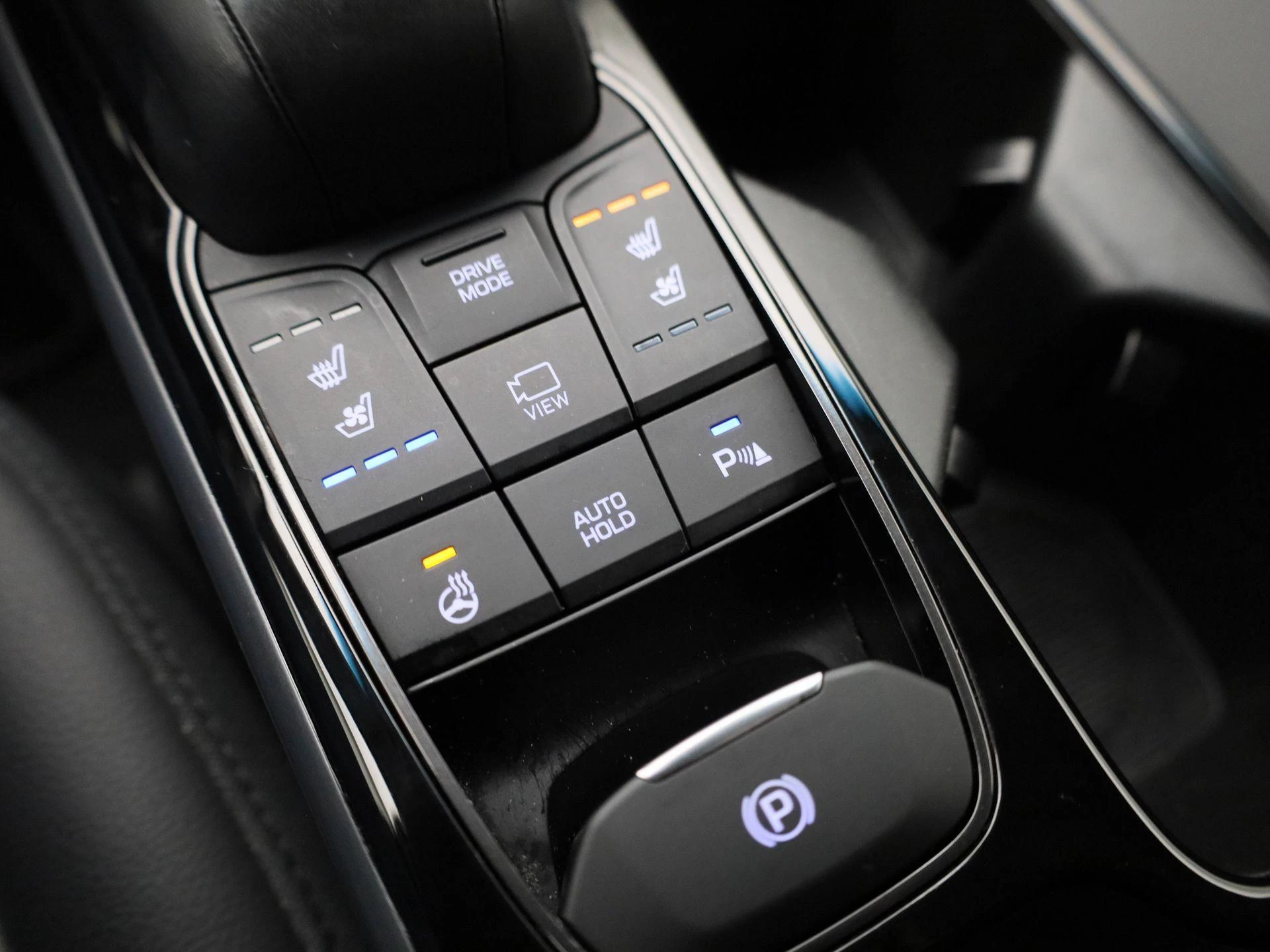 Hyundai-IONIQ-image-26