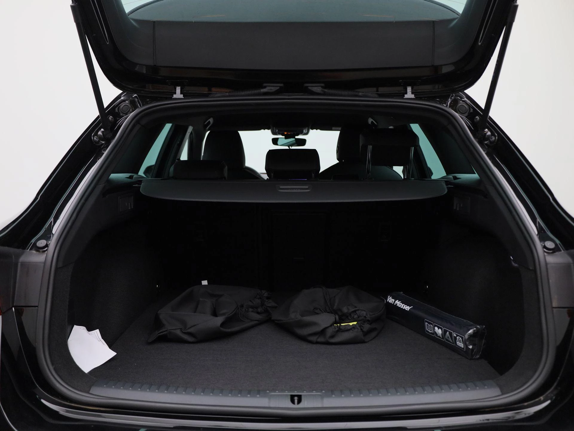 SEAT Leon Sportstourer 1.5 TSI e-Hybrid FR Business