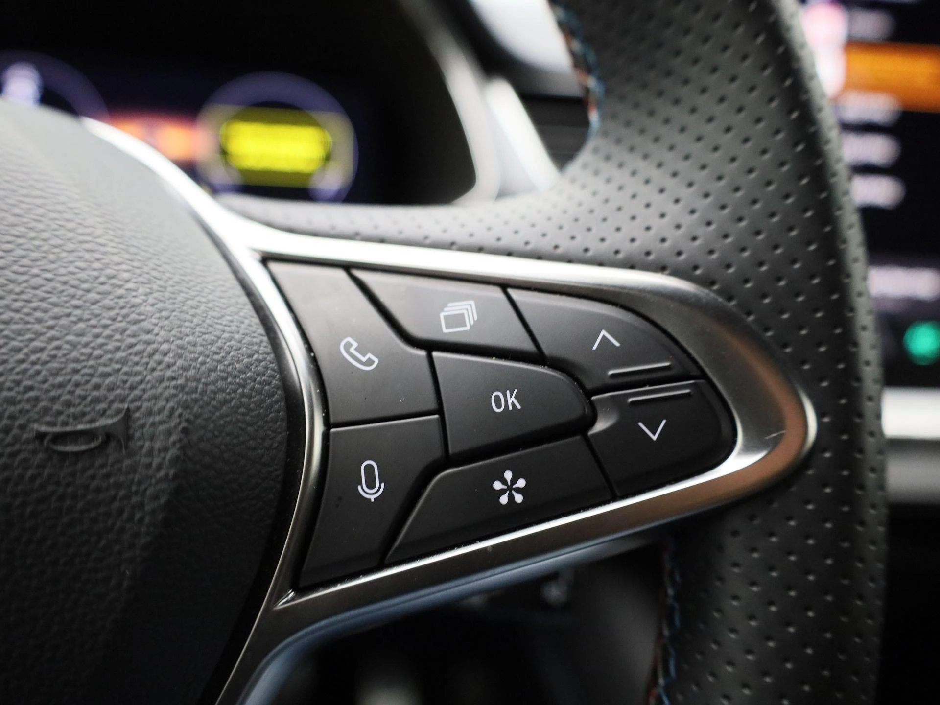 Renault-Captur-image-15