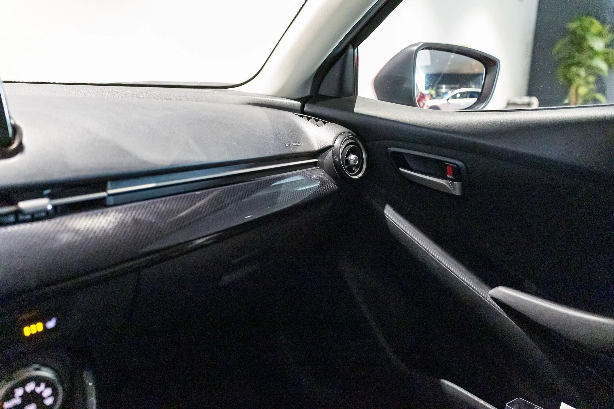 Mazda 2 1.5 Skyactiv-G 66kW Hakoné