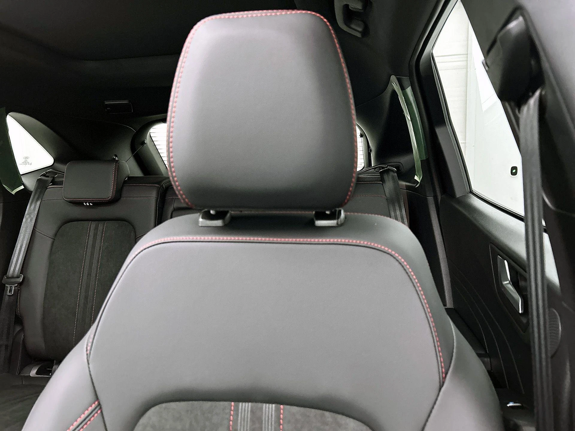 Ford-Kuga-image-12