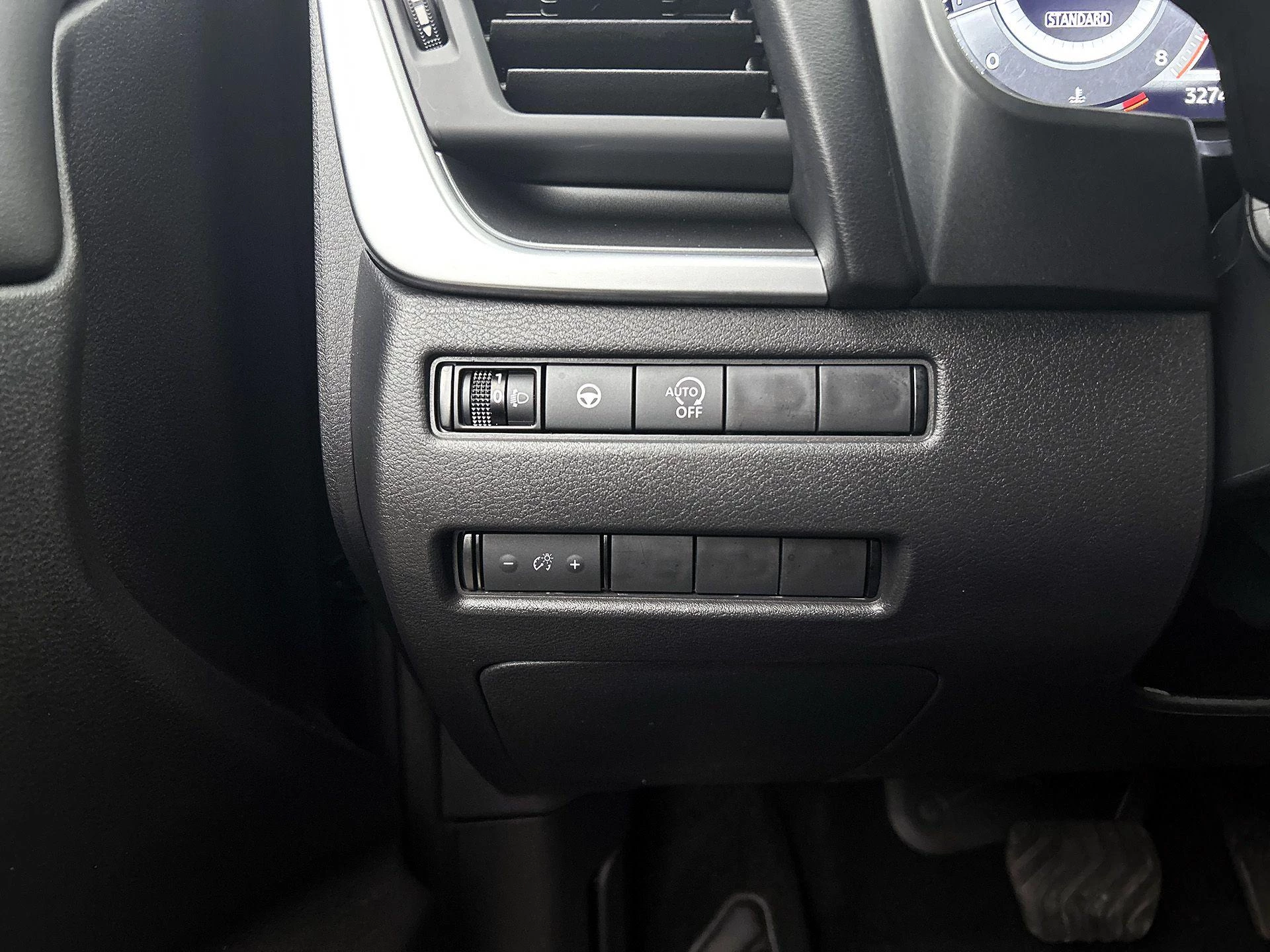 Nissan-QASHQAI-image-14