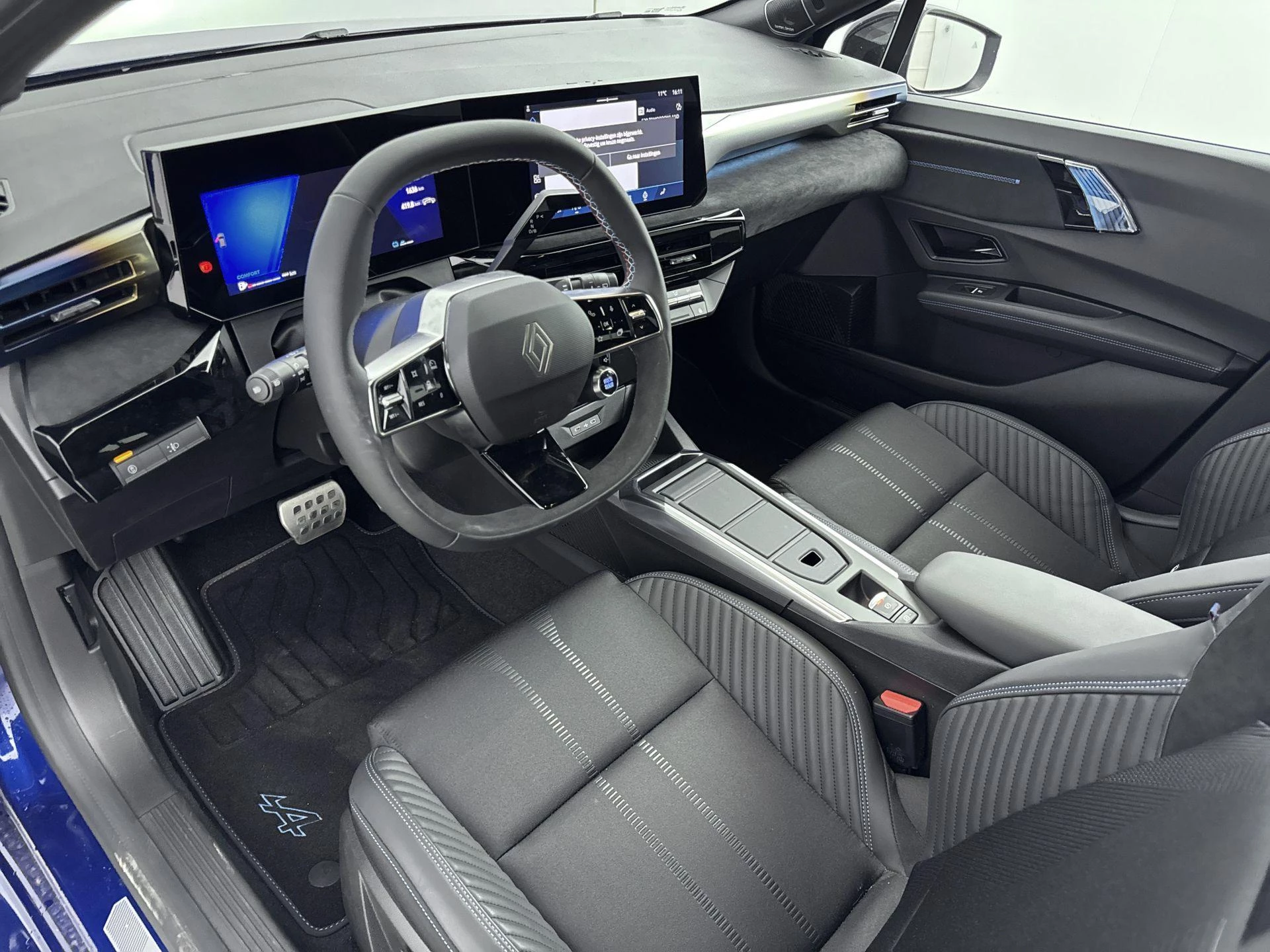 Renault-Clio-image-8
