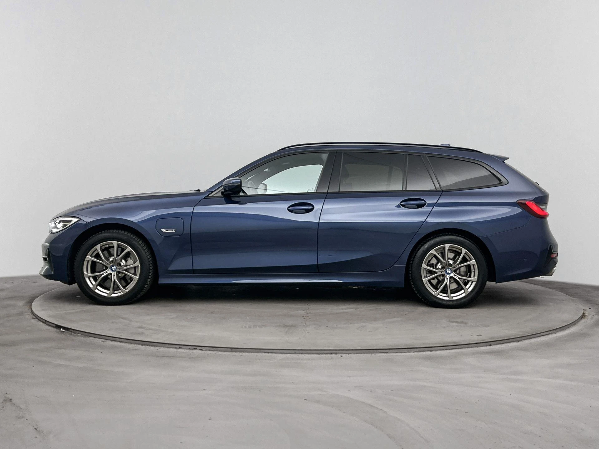 BMW 3 Serie Touring 330e Business Edition Plus