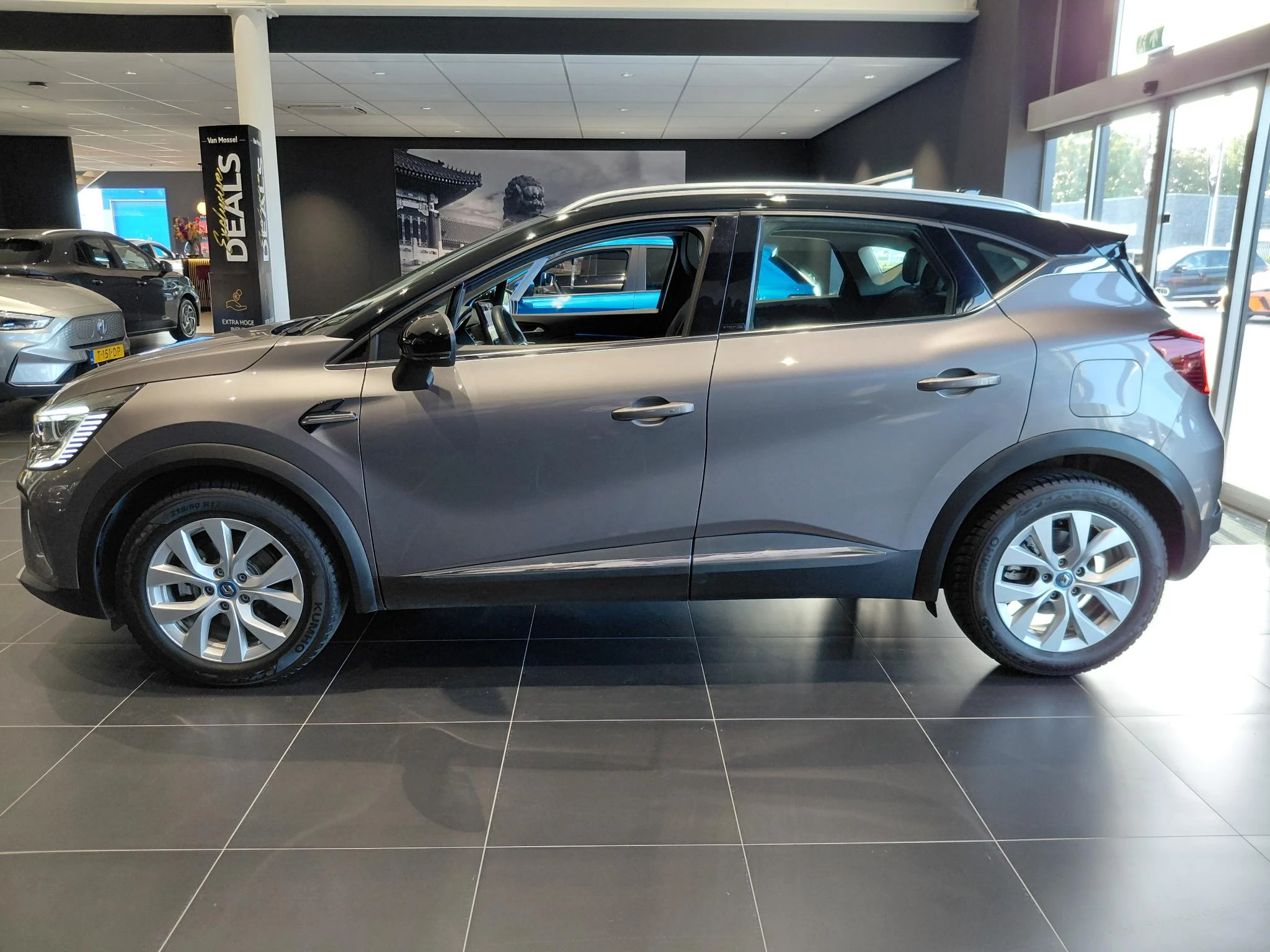 Renault-Captur-image-3