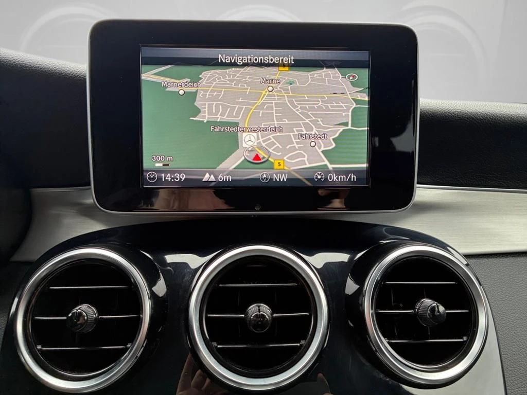 Mercedes-Benz-GLC 350 d-image-6