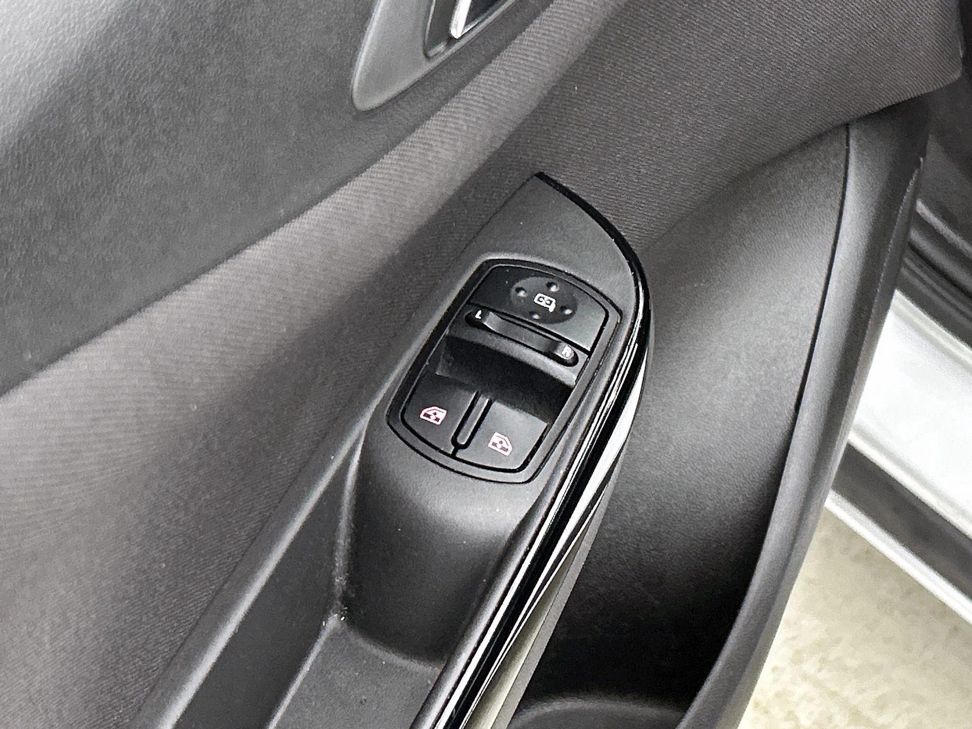 Opel-Corsa-image-26