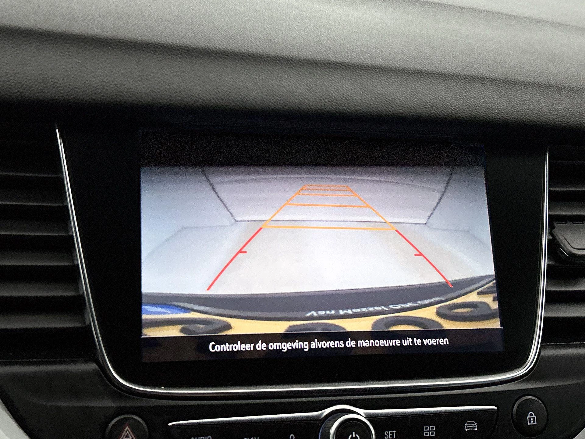 Opel-Grandland X-image-9