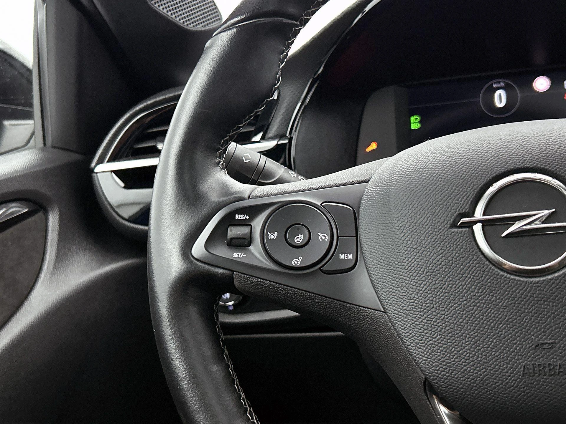 Opel-Corsa-e-image-5