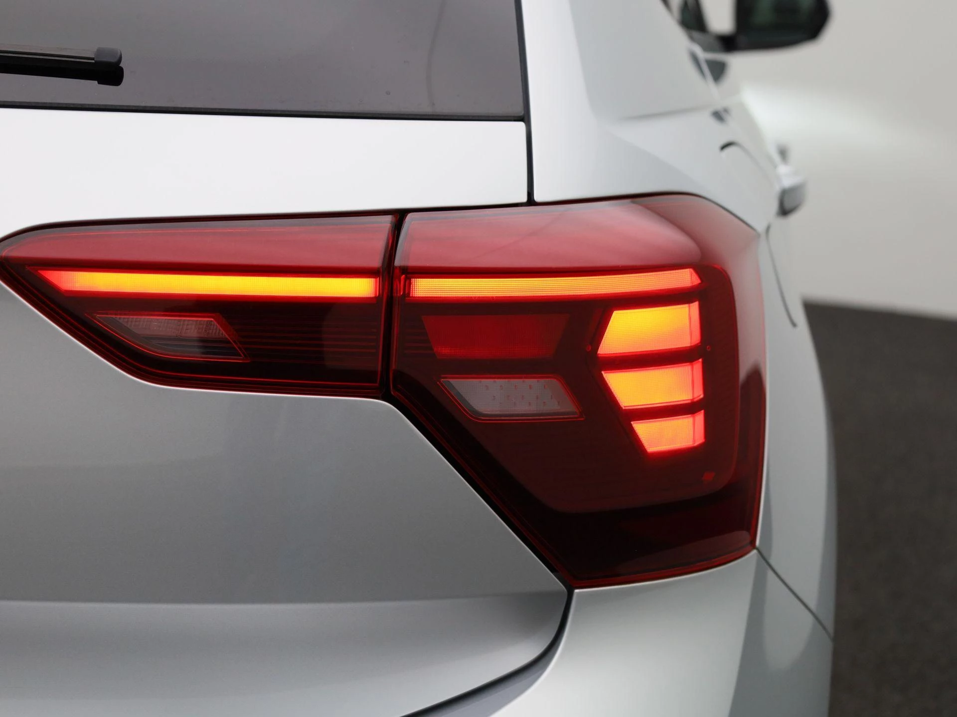 Volkswagen-Polo-image-41