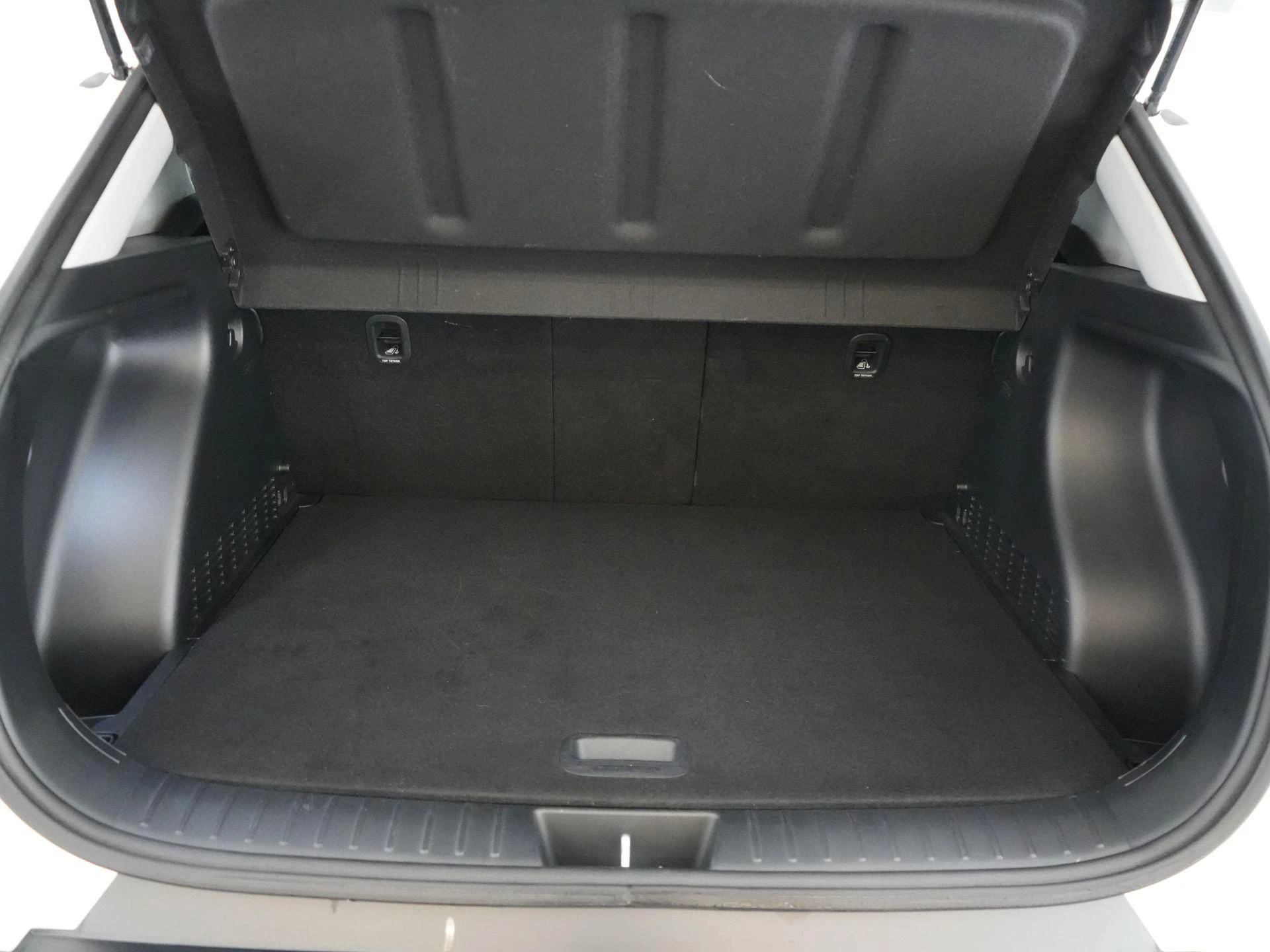 Hyundai-Kona-image-15