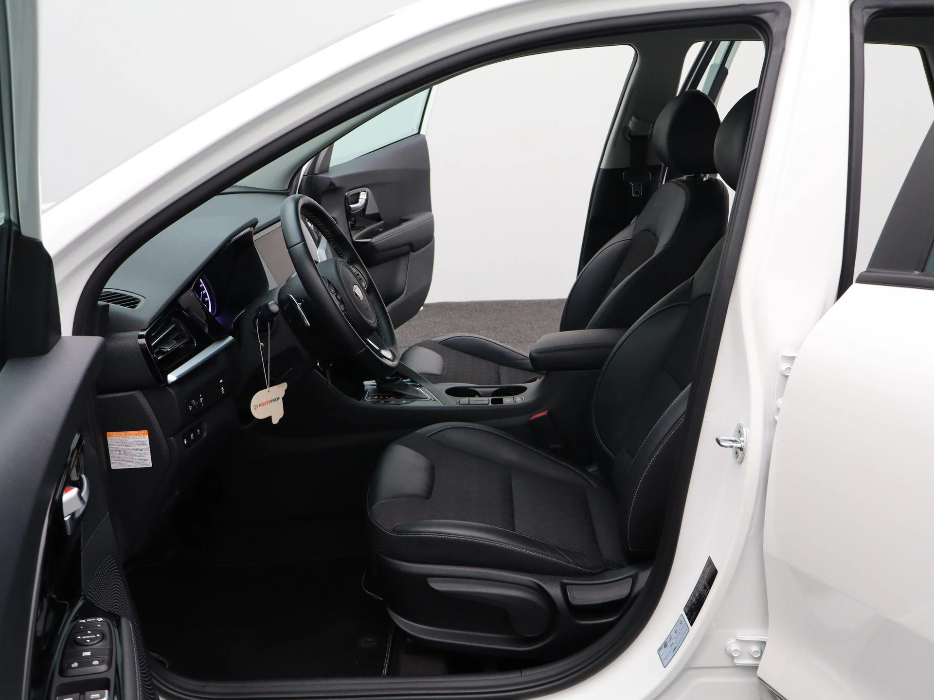Kia-Niro-image-10