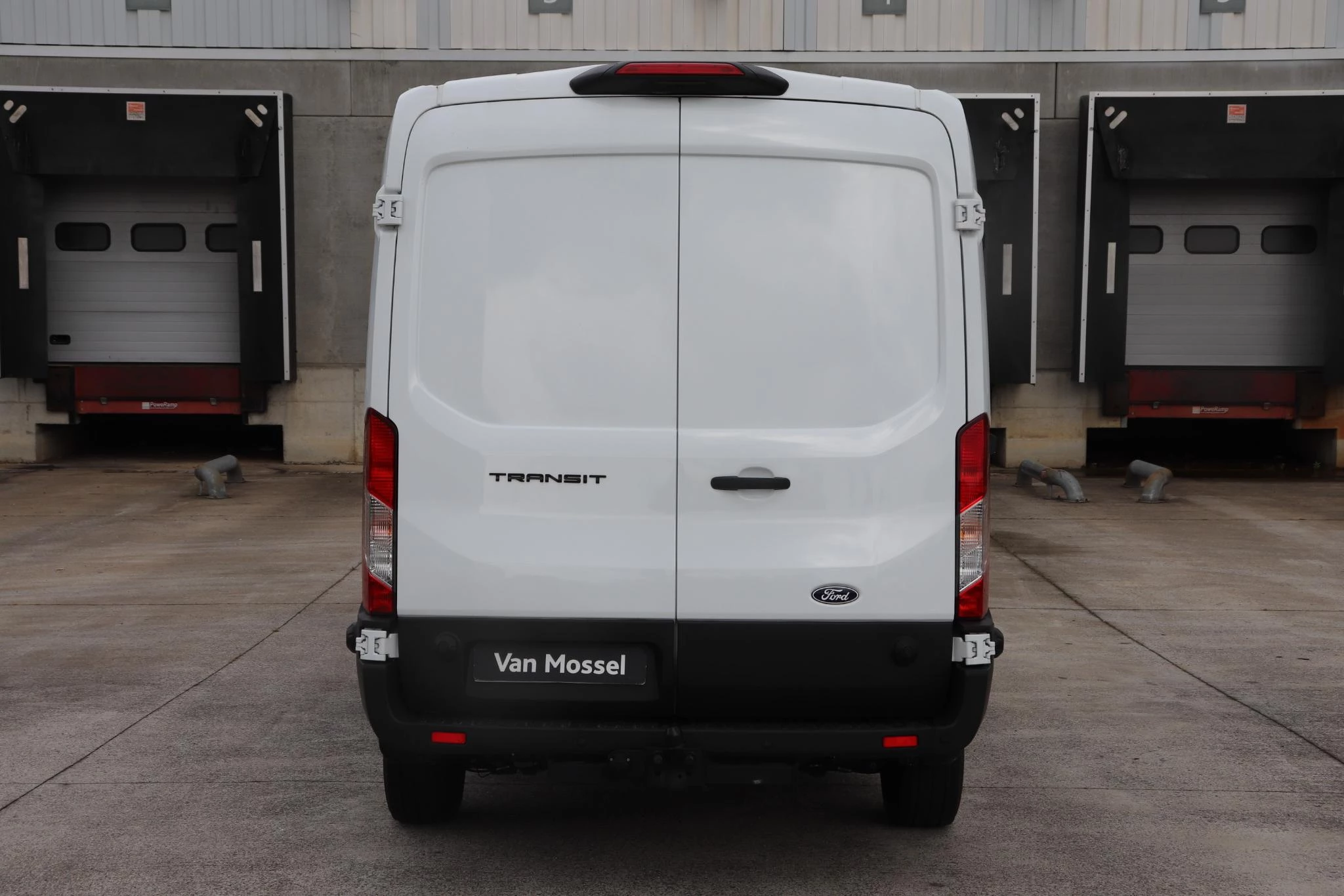 Ford Transit 350M 2.0TD 165pk 121kW A8 Trend