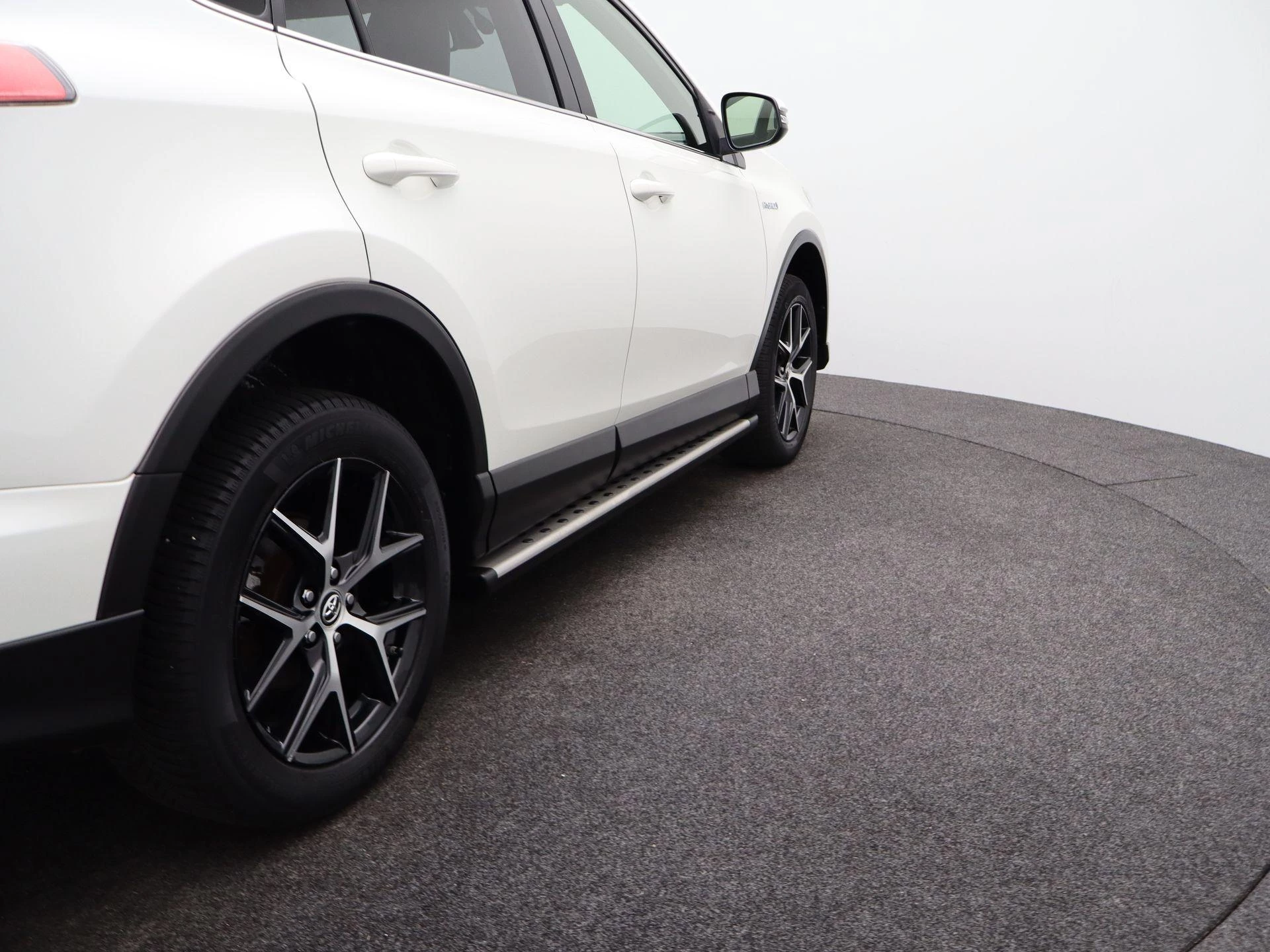 Toyota-RAV4-image-39