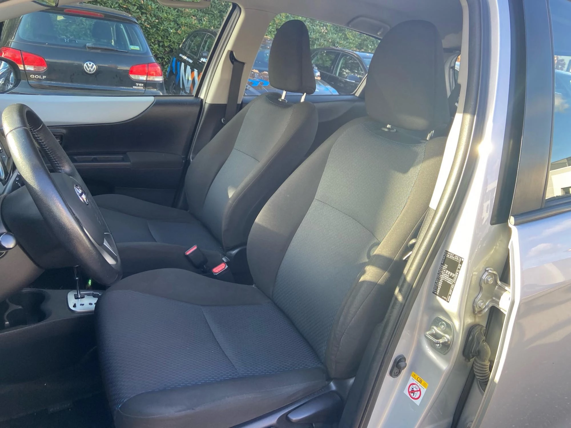 Toyota-Yaris-image-9