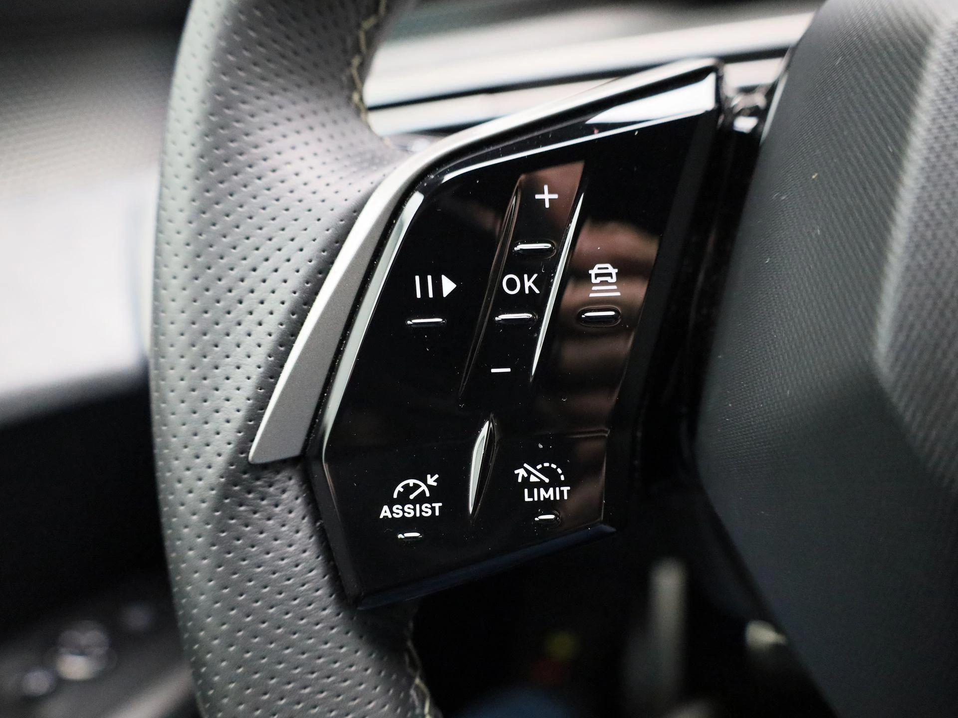 Peugeot-3008-image-20