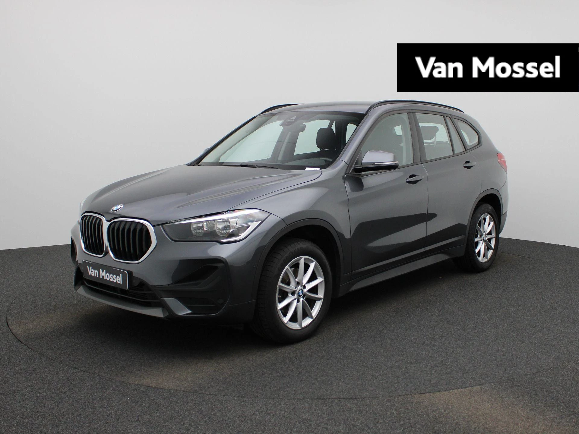 BMW-X1-image-0