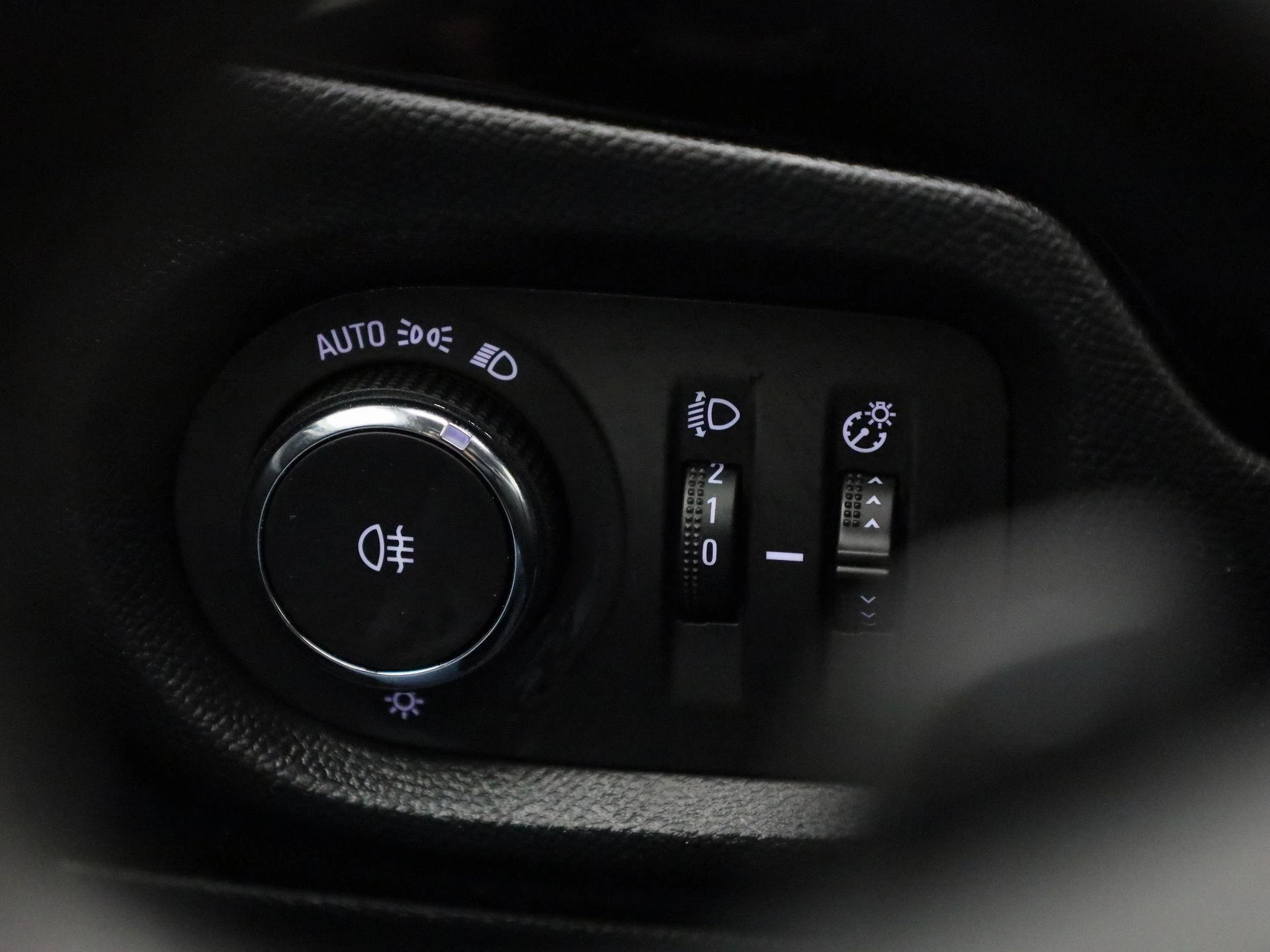 Opel-Corsa-image-23