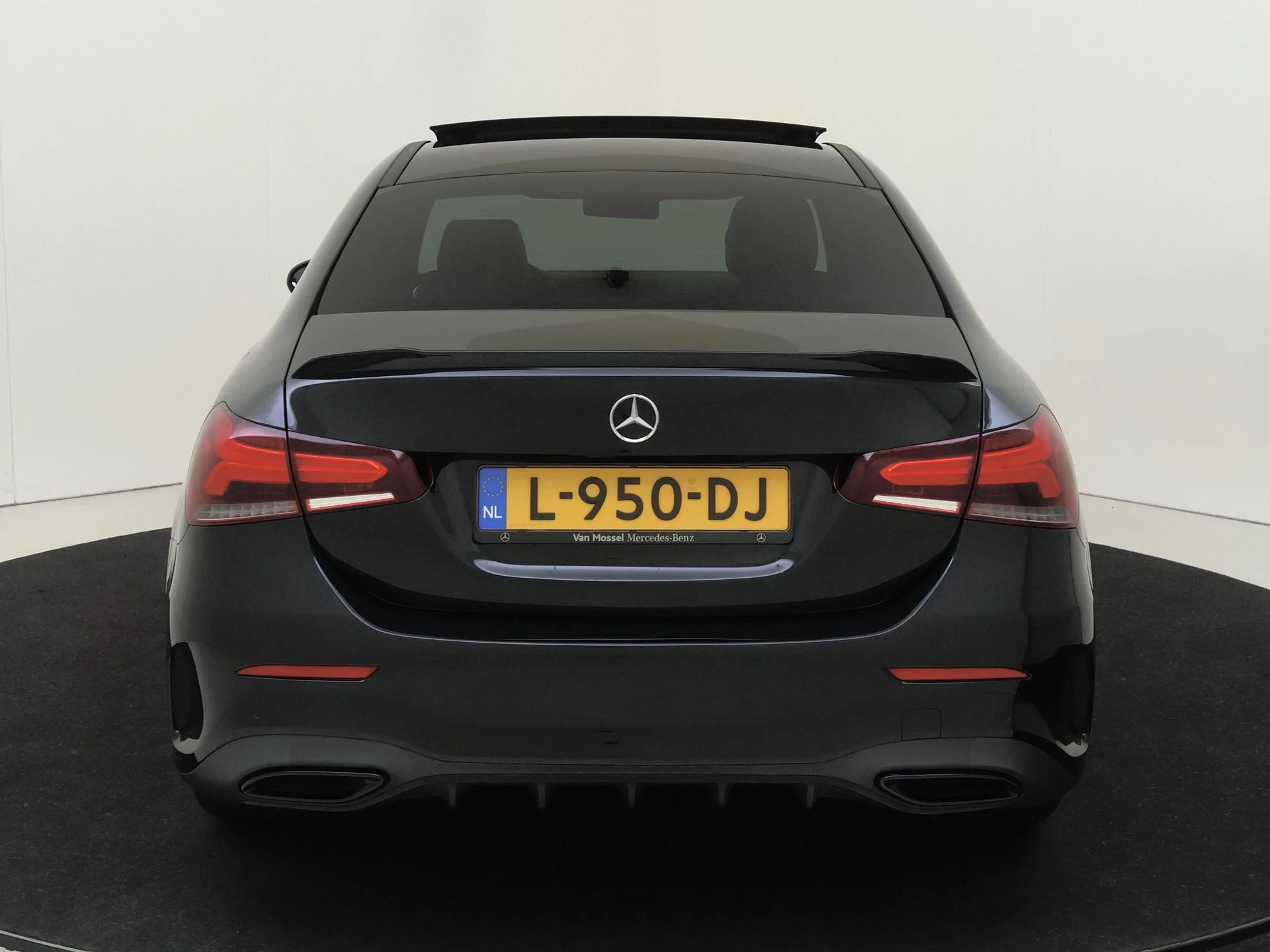 Mercedes-Benz A-Klasse 200 Business Solution AMG
